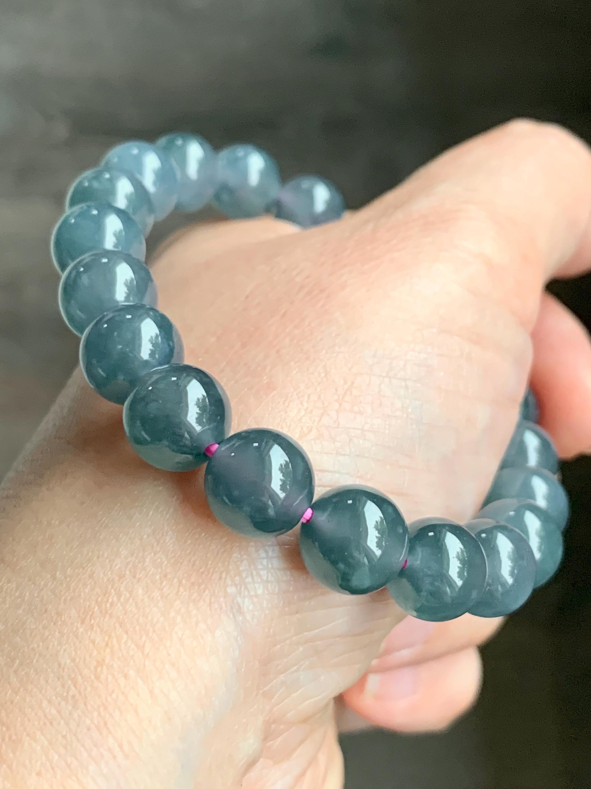 Natural Guatemalan Grade A Icy Translucent Dusty Blueberry Blue Jadeite Beaded Bracelet Stretchy 10mm 7.25” 34g 天然冰危深蓝莓紫翡翠大卡手串 LMZ360