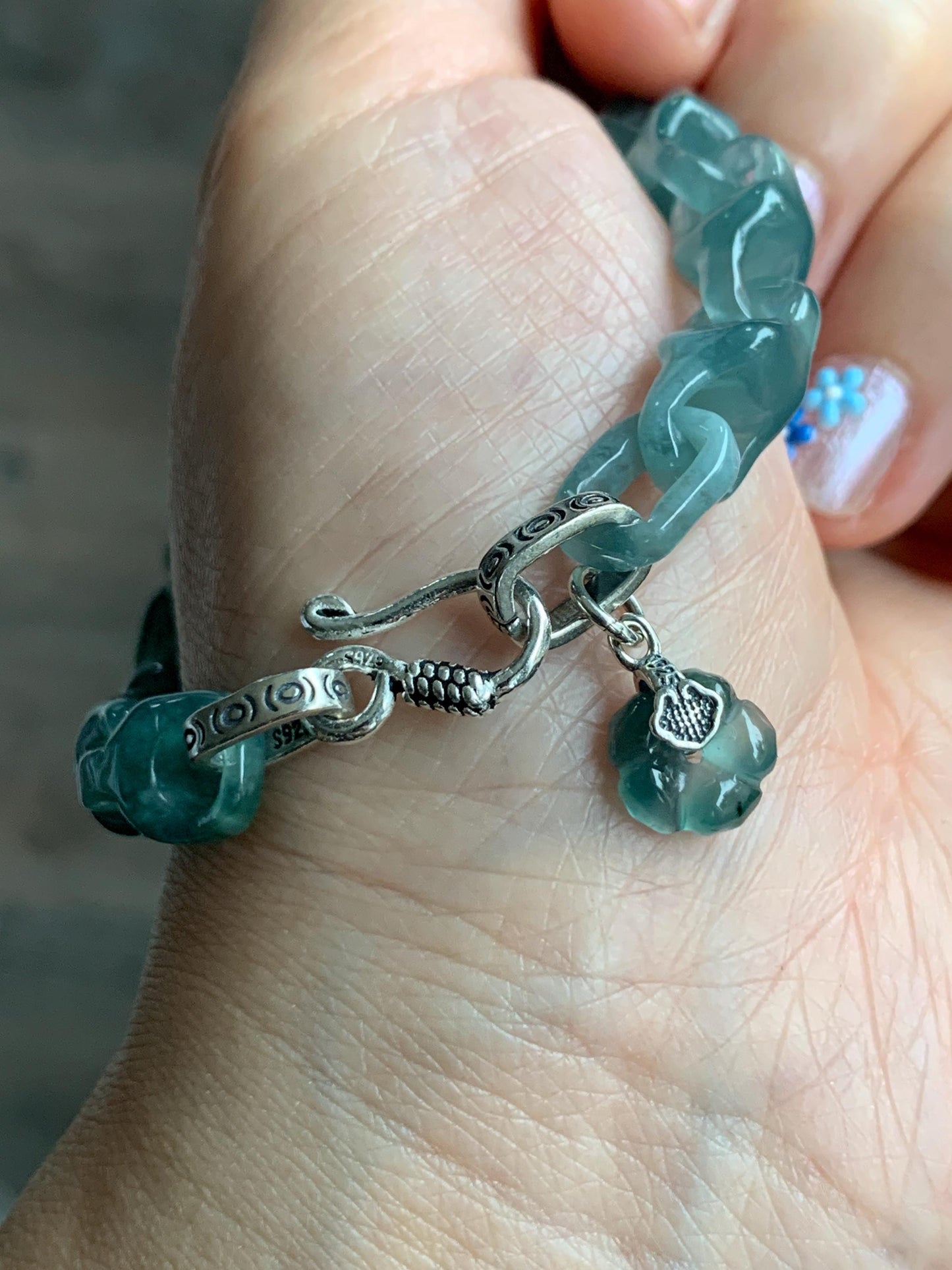Certified Natural Guatemalan Icy Translucent Jadeite Carved Interlocking Dragon Bone Link Bracelet Sterling Silver 7.25” 天然冰胶危起光翡翠龙骨链手链 9959
