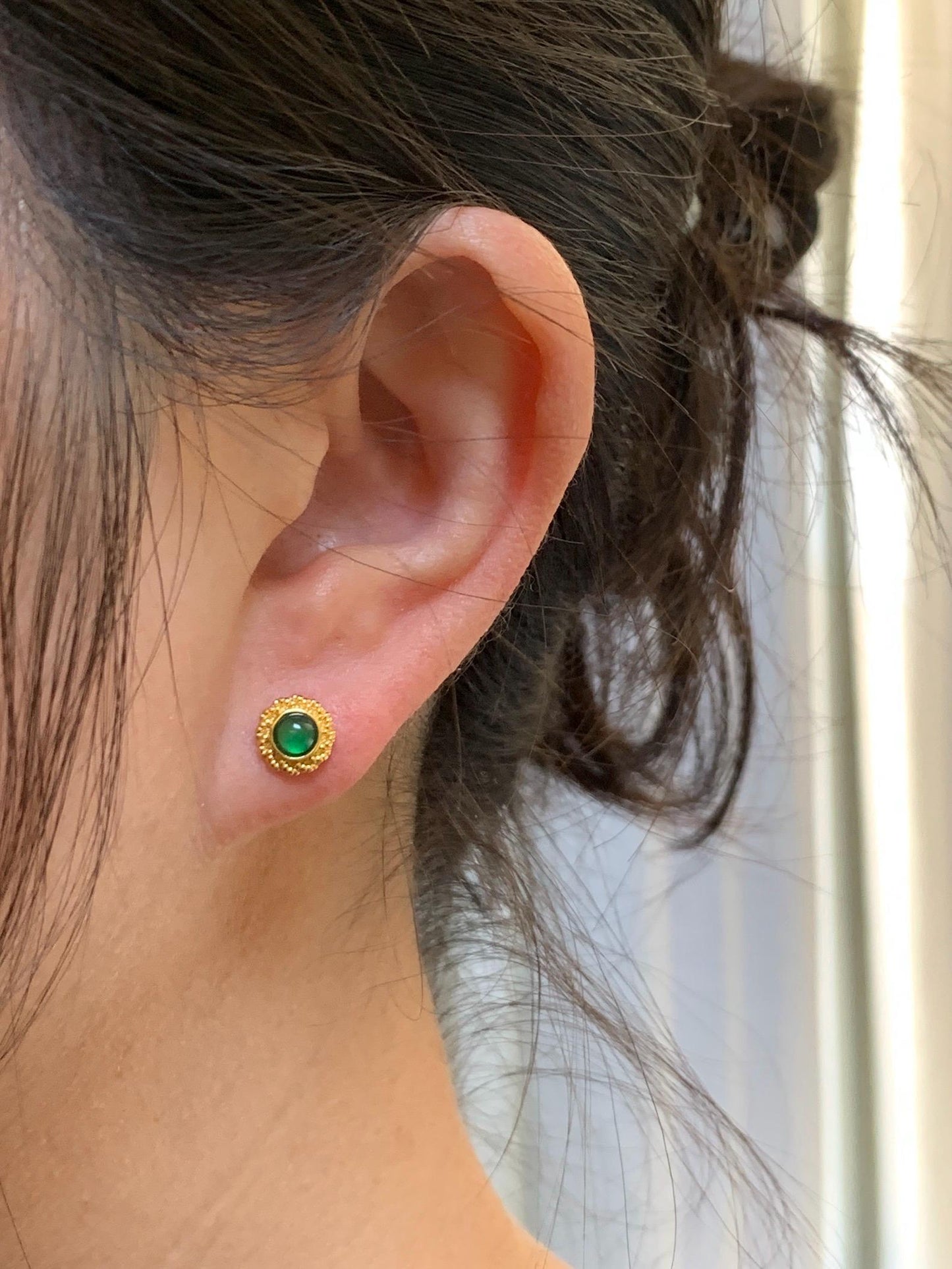 Petite Natural Grade A Guatemalan Icy Highly Translucent Vibrant Green Jade Jadeite Stud Earrings Sterling Silver YG 天然冰危绿翡翠银耳钉 XWD45