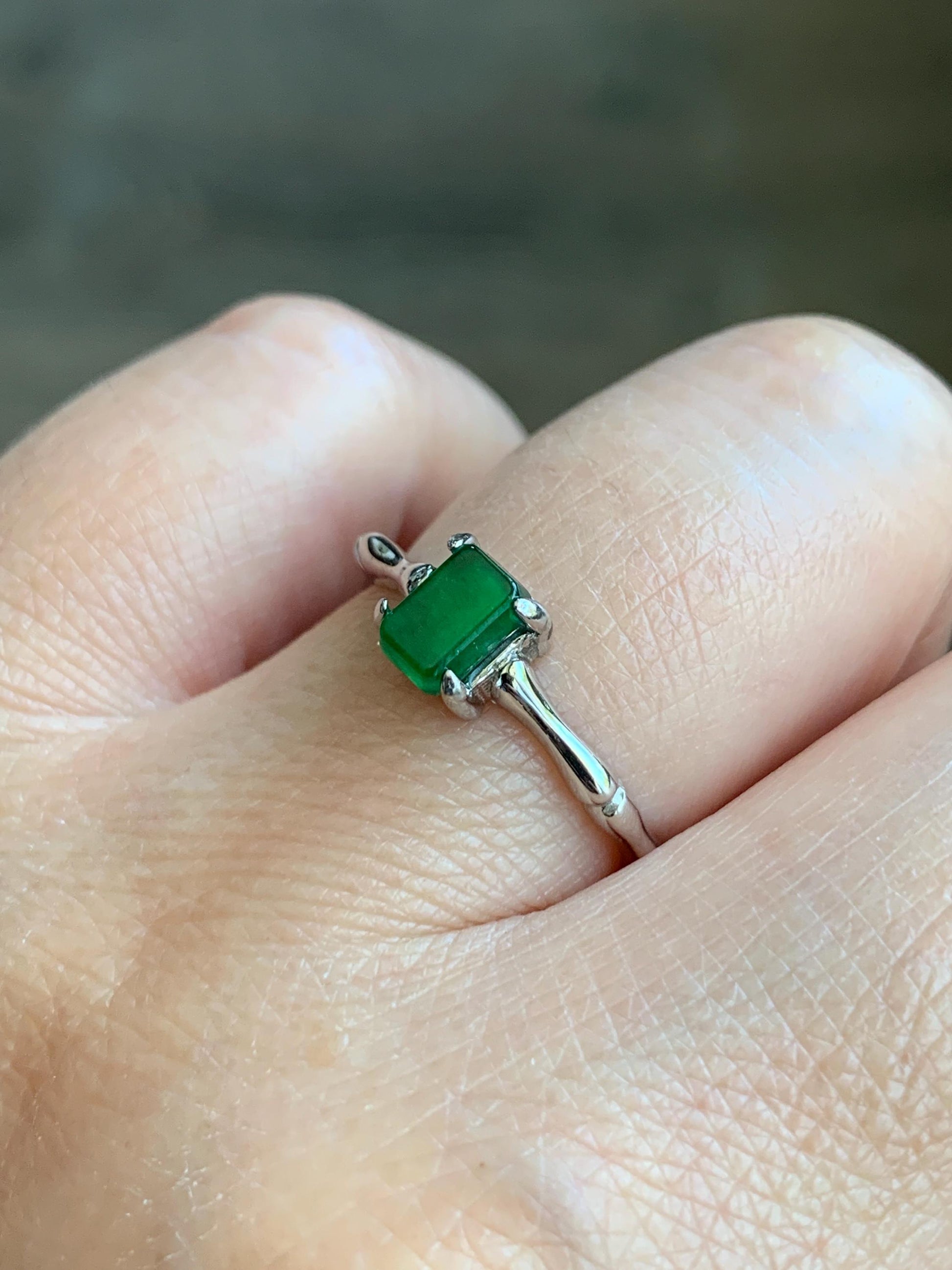 Natural Grade A Guatemalan Icy Translucent Vibrant Green Jadeite Bamboo Ring Sterling Silver Size Adjustable 天然冰危绿切割面翡翠竹节银镶戒指 ZJL55B