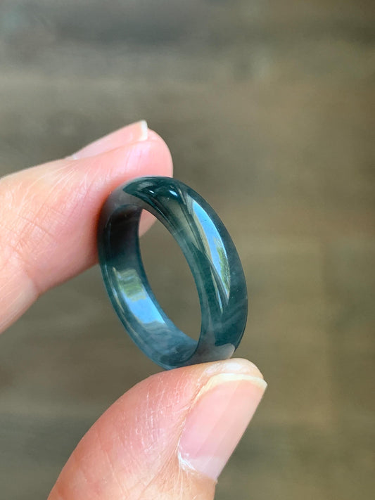 Natural Grade A Guatemalan Icy Translucent Gelatinous Dark Wuji Jade Jadeite Band Ring Size 8 US 天然冰胶危乌鸡翡翠戒圈 WWJ150E
