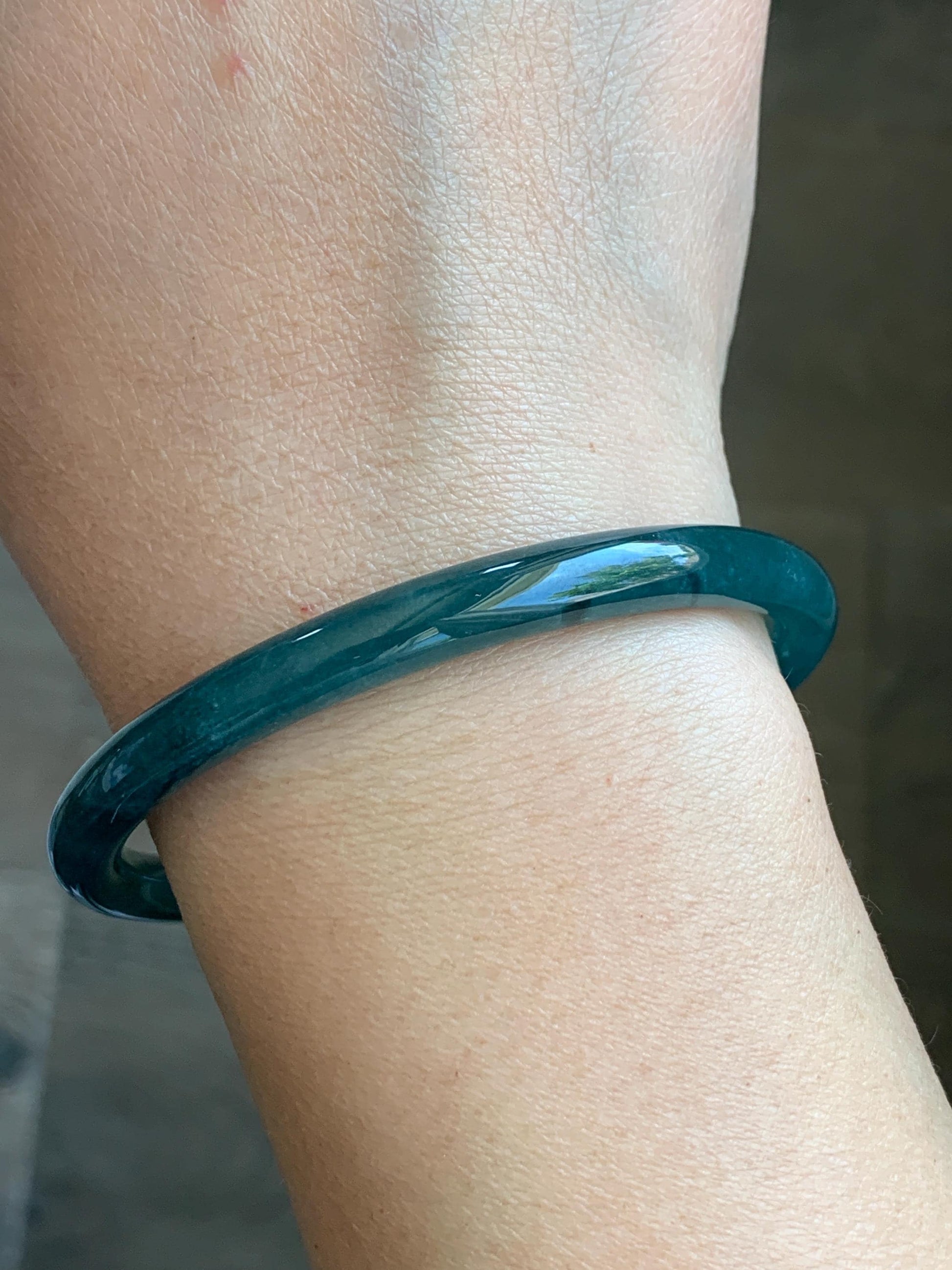 Certified Natural Grade A Guatemalan Icy Translucent Gelatinous Dark Teal Green Jade Jadeite Slim Bangle 59.57mm 21.9g 天然老种冰胶危蓝绿翡翠细圆条手镯 9970