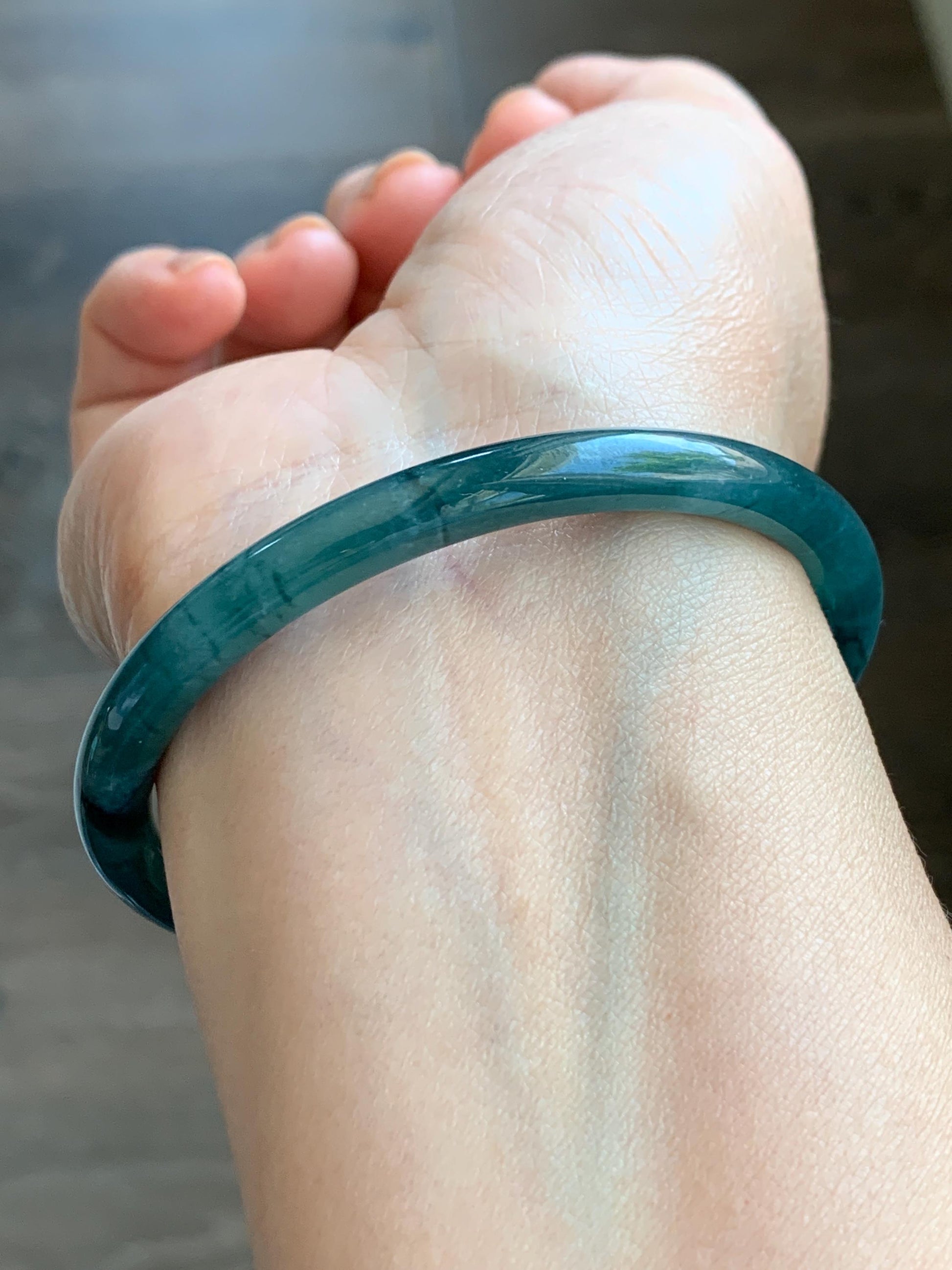 Certified Natural Grade A Guatemalan Icy Translucent Gelatinous Dark Teal Green Jade Jadeite Slim Bangle 59.57mm 21.9g 天然老种冰胶危蓝绿翡翠细圆条手镯 9970