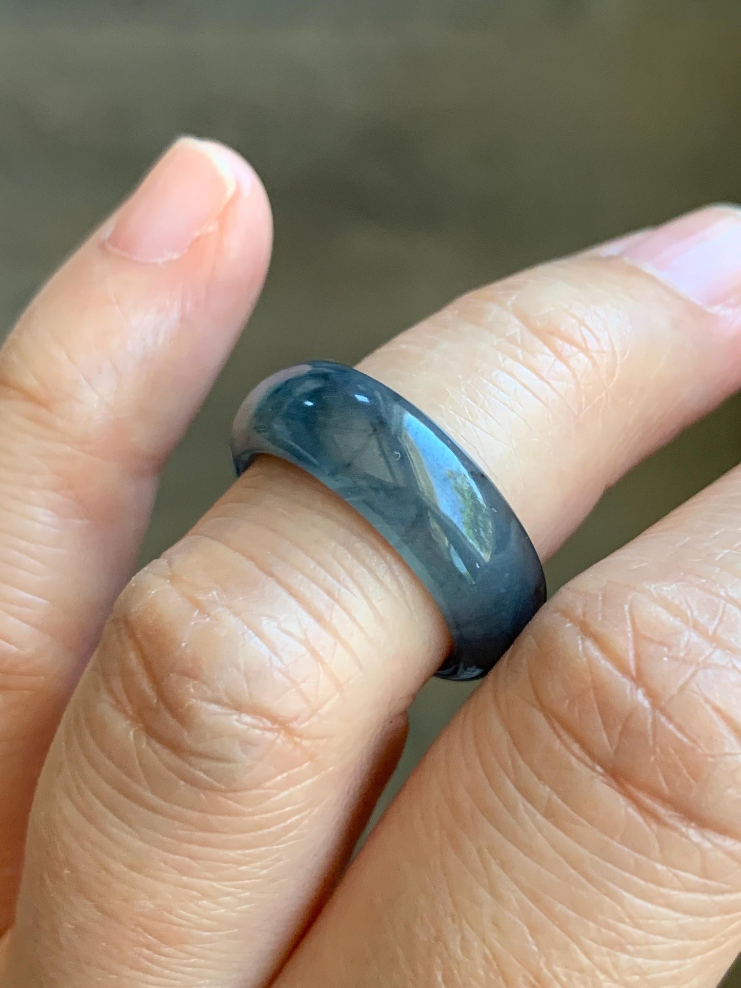 Natural Grade A Guatemalan Icy Translucent Gelatinous Dark Wuji Jade Jadeite Band Ring Size 4.75 US 天然冰胶危乌鸡翡翠戒圈 WWJ150A