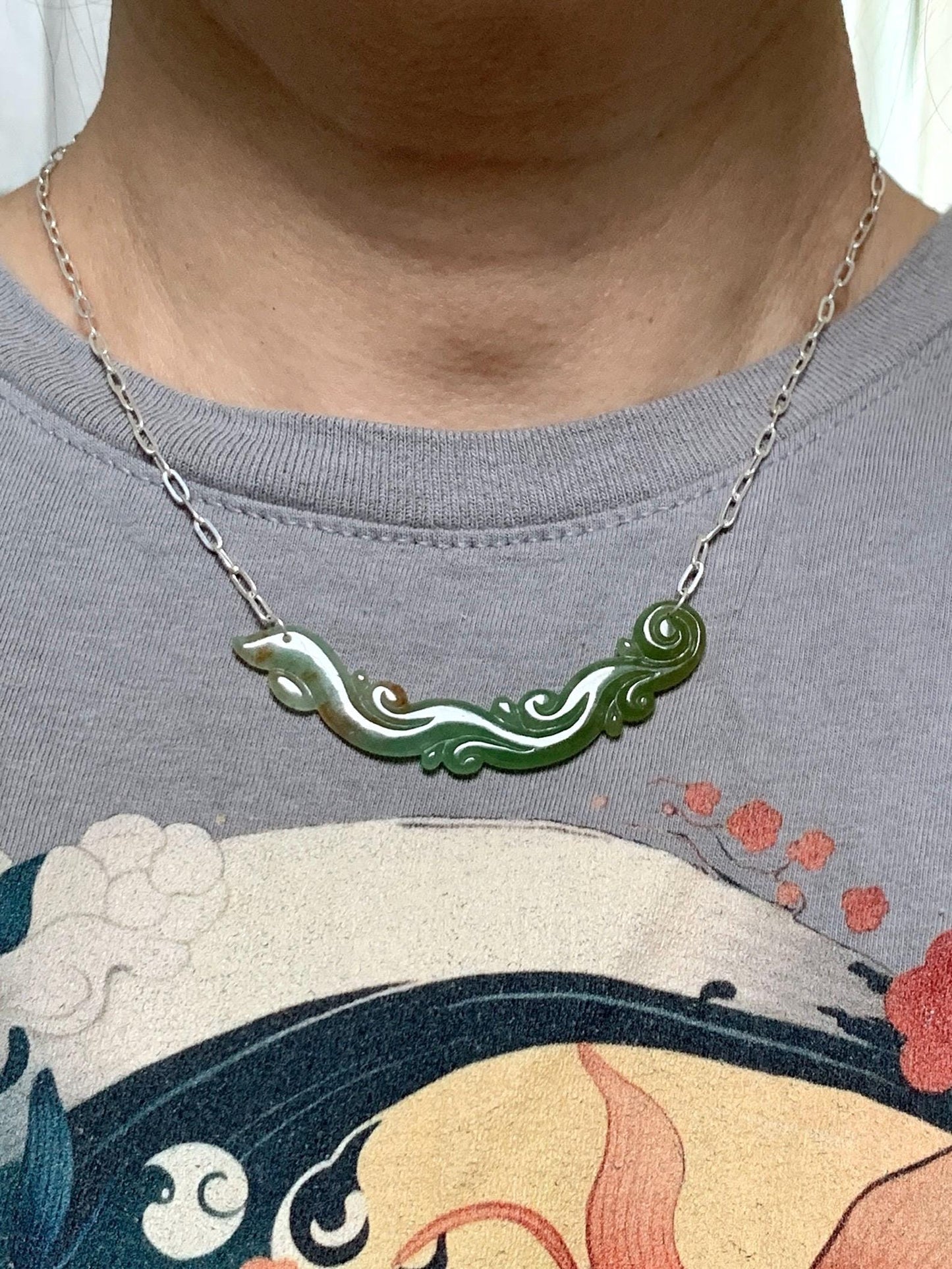 Natural Grade A Icy Translucent Tea Green Red Marbled Jadeite Engraved Crescent Pendant 999 Sterling Silver Necklace 天然冰茶黄撒金翡翠玉横足银项链 CHH283