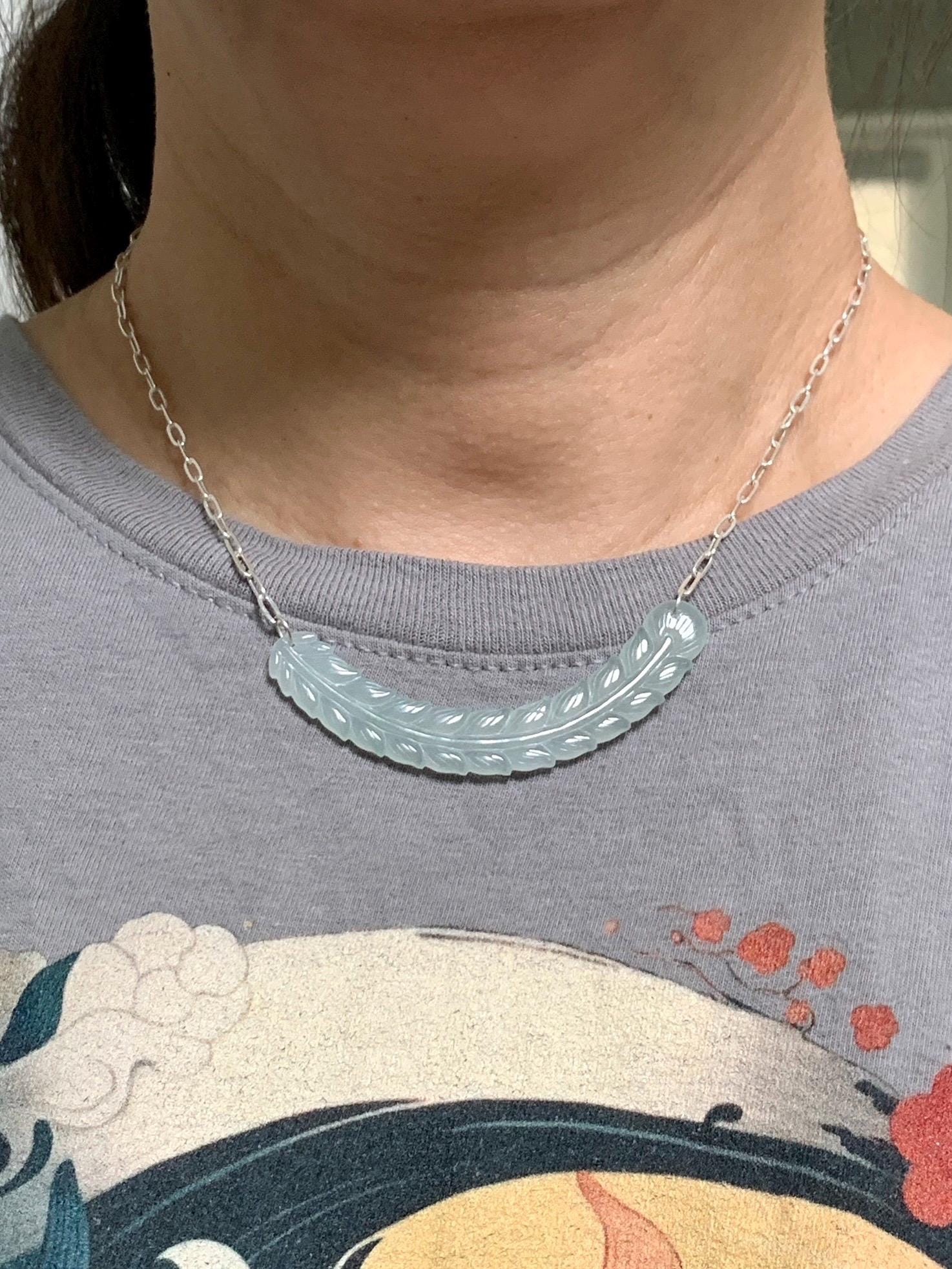Natural Grade A Icy Highly Translucent Jade Jadeite Crescent Feather Pendant 999 Sterling Silver Necklace 19" 8g 天然冰胶晴底翡翠羽毛玉横足银项链 MBY250