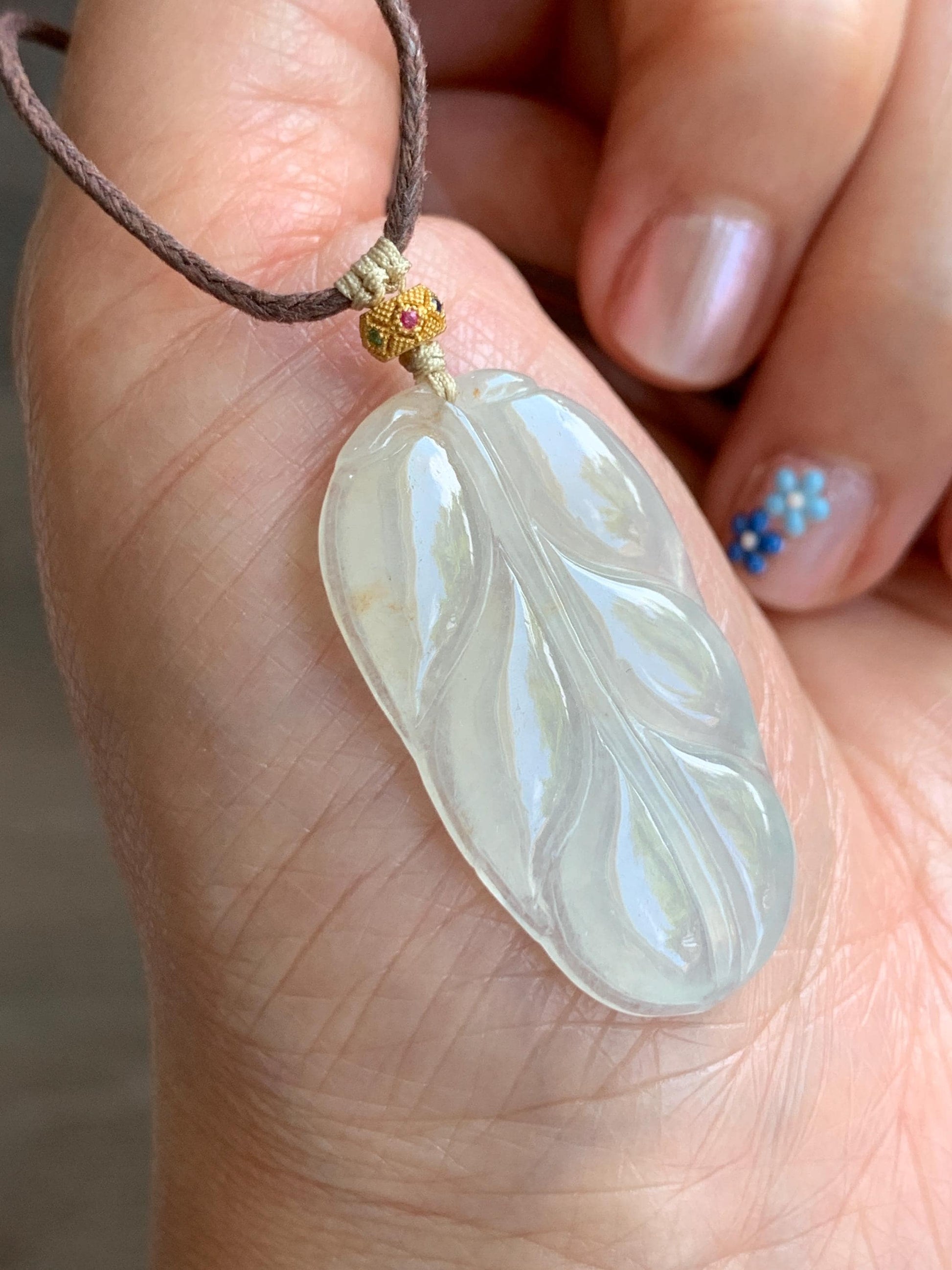 Natural Grade A Icy Highly Translucent Light Beige Golden Marbled Jadeite Leaf Pendant Rope Necklace 24" Adjustable 天然冰糖撒金翡翠大叶有成吊坠项链 MBT-S