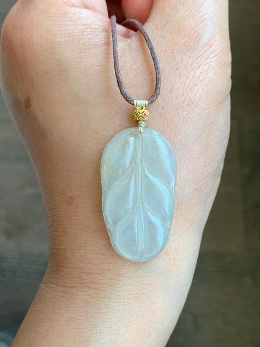 Natural Grade A Icy Highly Translucent Light Beige Golden Marbled Jadeite Leaf Pendant Rope Necklace 24" Adjustable 天然冰糖撒金翡翠大叶有成吊坠项链 MBT-S