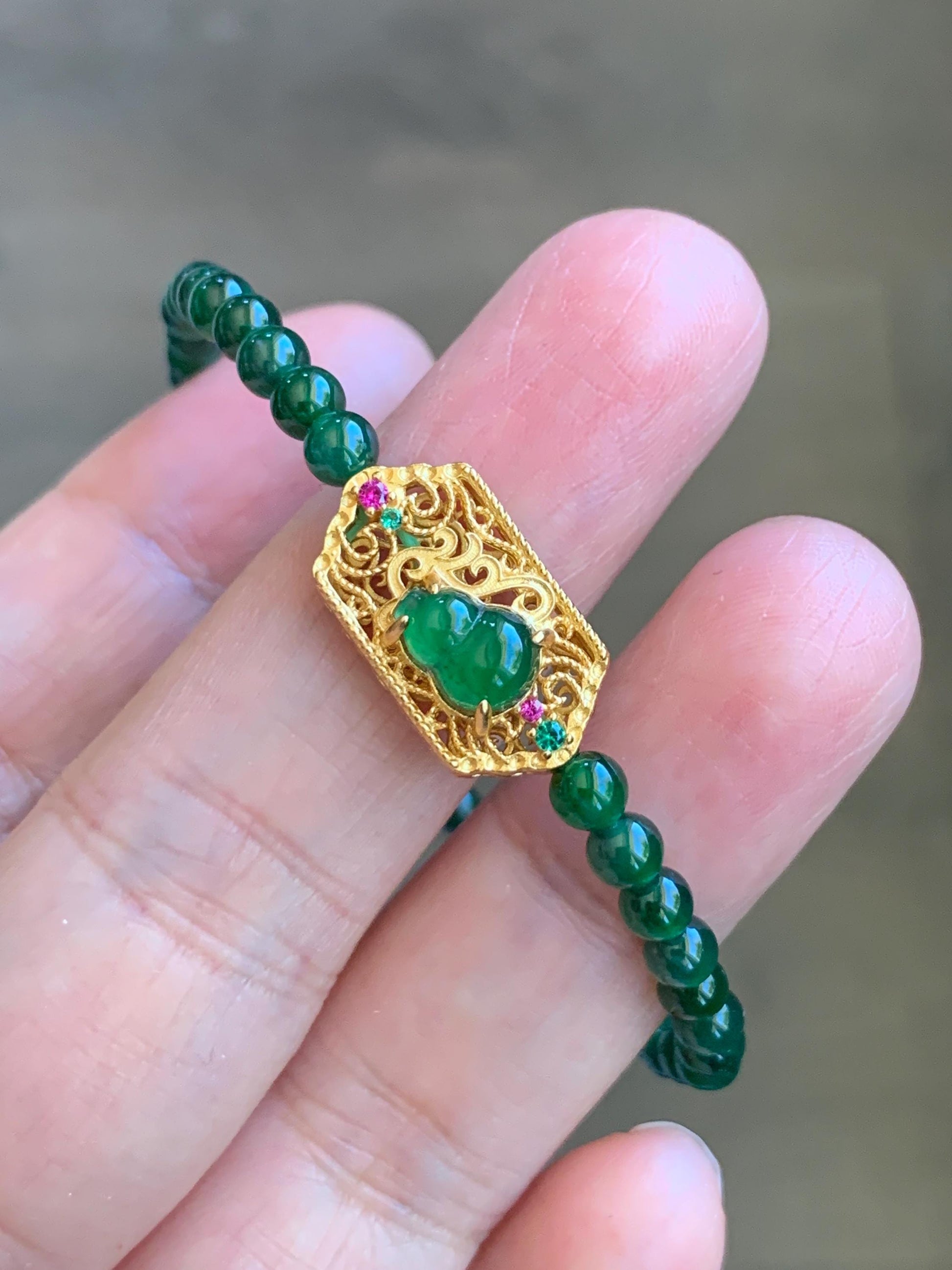 Natural Grade A Guatemalan Icy Green Jade Jadeite Petite Beads Gourd Charm Beaded Bracelet 3.8mm 6.75” Sterling Silver 天然冰危绿翡翠小圆珠葫芦潘多拉手串 CWH