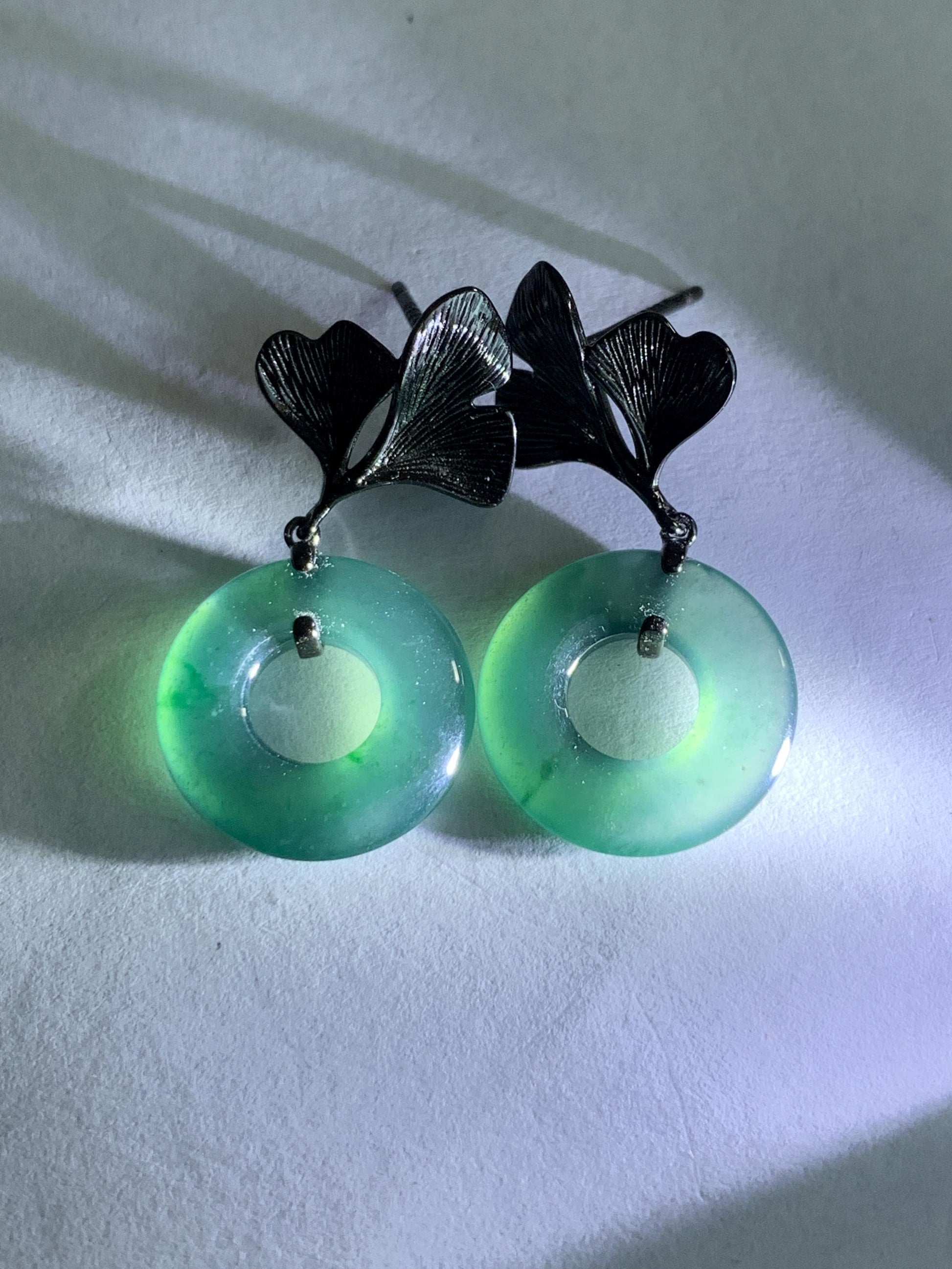 Natural Guatemalan Icy Translucent Teal Green Jadeite Ping An Kou Donut Stud Earrings Sterling Silver Black Rhodium 天然冰危蓝绿翡翠平安扣银杏叶耳钉 PAD-C
