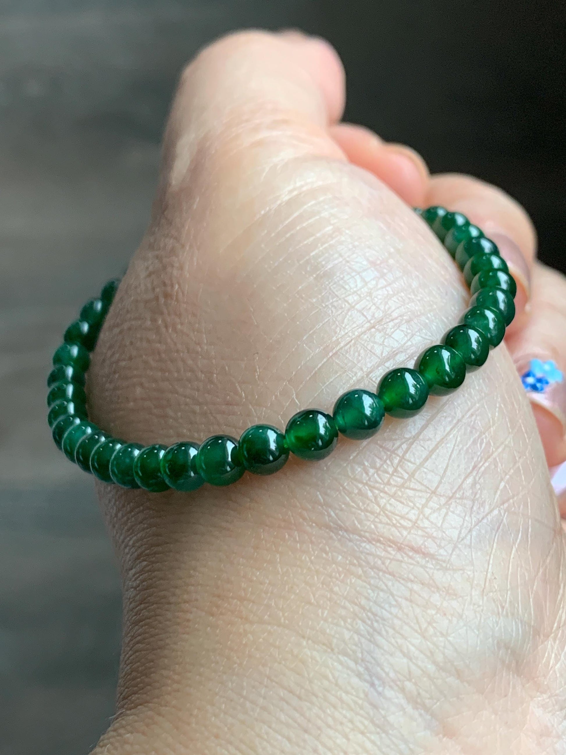 Natural Grade A Guatemalan Icy Translucent Vibrant Jade Jadeite Petite Beads Beaded Bracelet 4.6mm 6.75” 8g 天然冰危绿翡翠小圆珠手串 ZWL330