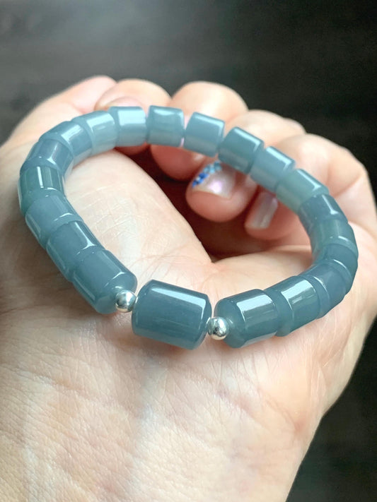 Natural Grade A Guatemalan Icy Translucent Gelatinous Dusty Blue Jadeite Barrel Beads Beaded Bracelet Stretchy 6.5” 25g 天然冰危篮翡翠桶珠手串 WLG213B