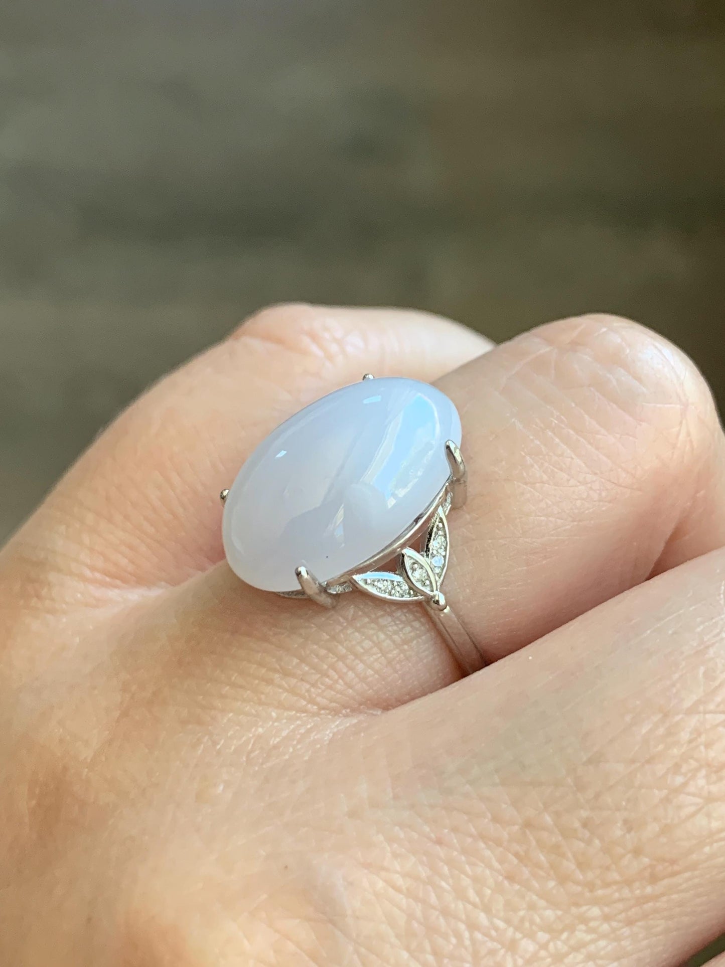 Natural Grade A Icy Translucent Pastel Purple Undertone Jadeite Oval Cabochon Ring Sterling Silver Size Adjustable 天然冰淡紫底翡翠大蛋面银镶戒指 DDZ-D