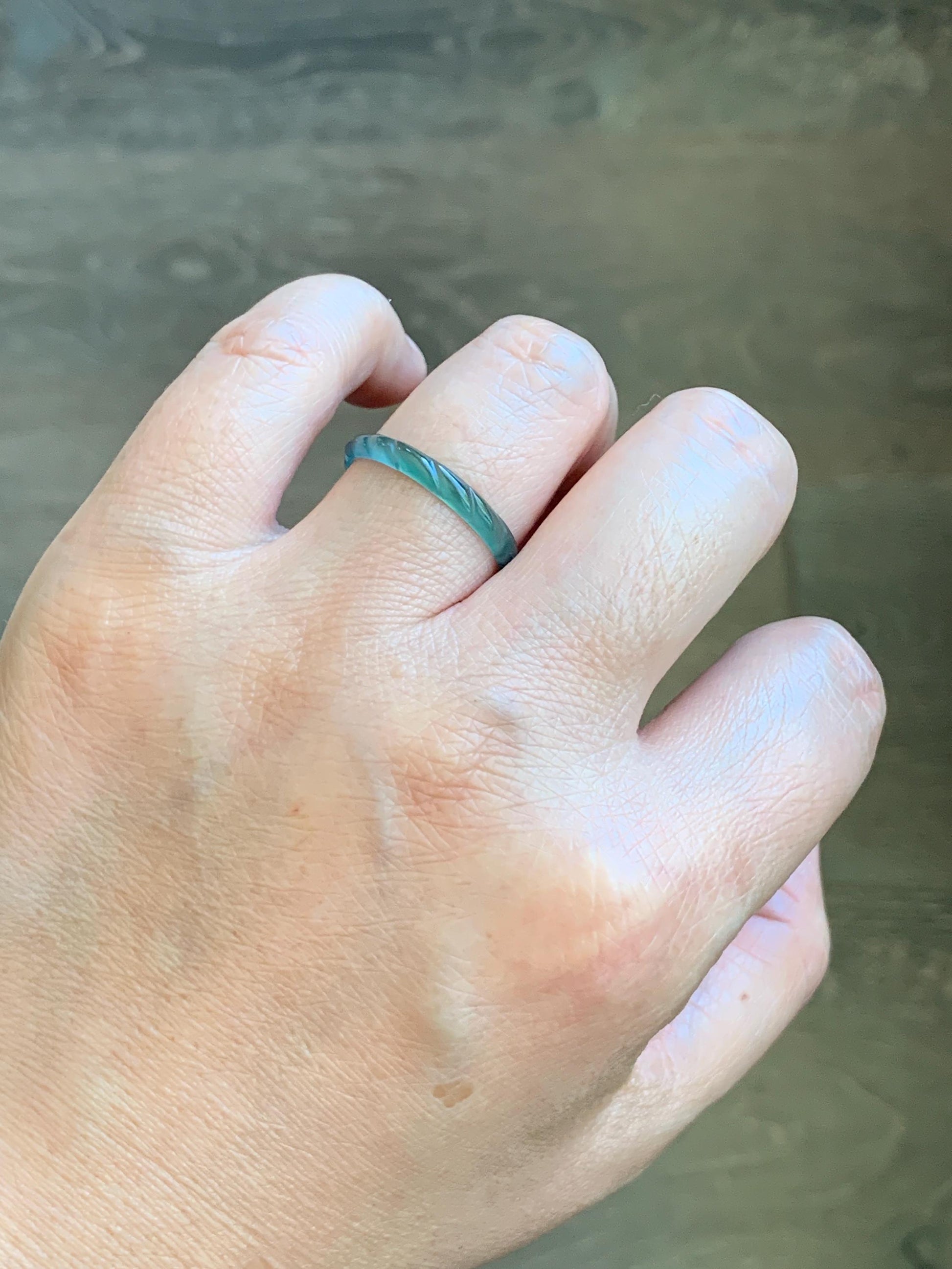 Natural Grade A Guatemalan Icy Highly Translucent Dark Teal Green Jade Jadeite Carved Braid Band Ring Size 9 US 天然冰危深蓝绿翡翠麻花戒圈 MHJ55B