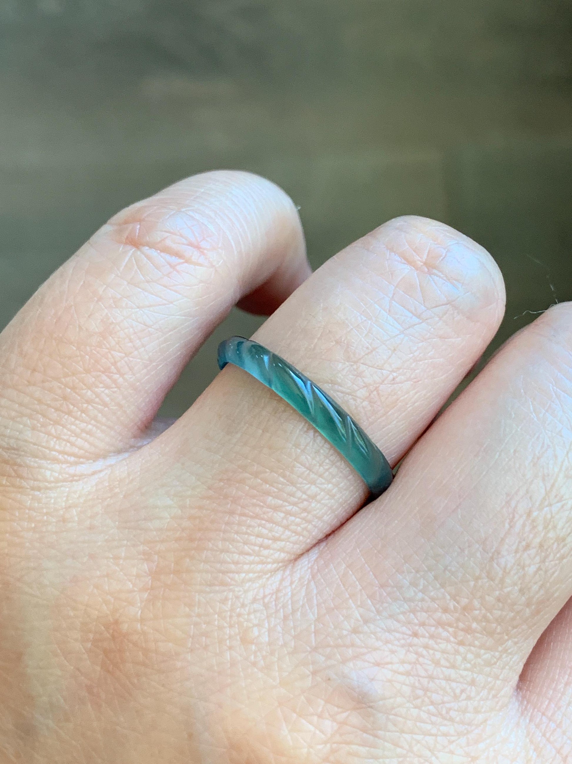 Natural Grade A Guatemalan Icy Highly Translucent Dark Teal Green Jade Jadeite Carved Braid Band Ring Size 9 US 天然冰危深蓝绿翡翠麻花戒圈 MHJ55B