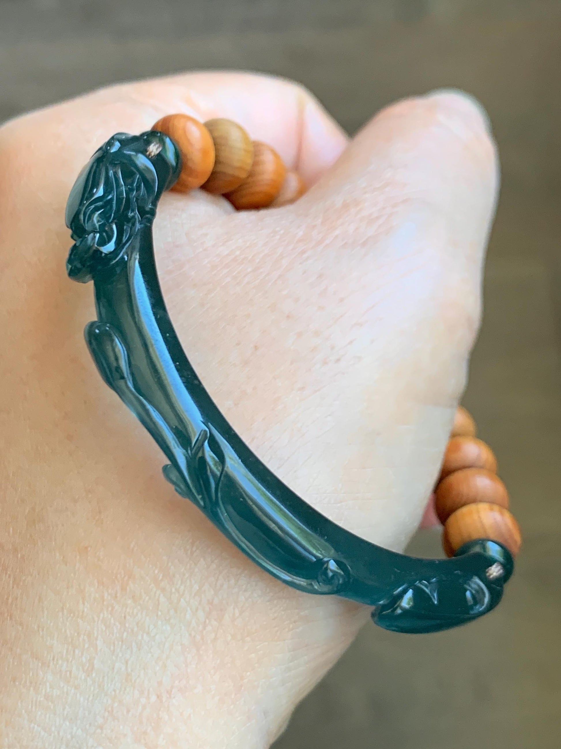 Natural Grade A Guatemalan Icy Translucent Dark Teal Blue Jadeite Dragon Hook Cuff Wood Beads Beaded Bracelet 6.75" 天然高冰危龙钩手牌木珠手串 GWN250