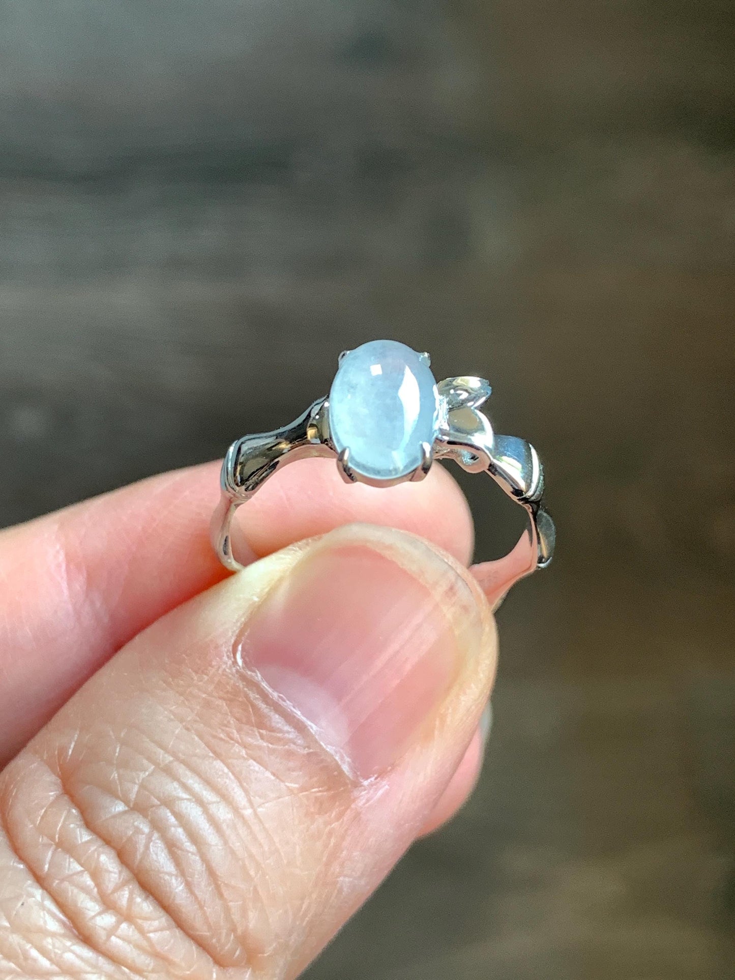 Certified Natural Grade A Icy Highly Translucent Gelatinous Icy White Oval Jadeite Bamboo Ring Sterling Silver size 7 US 天然冰胶翡翠镶嵌竹节款戒指 7397