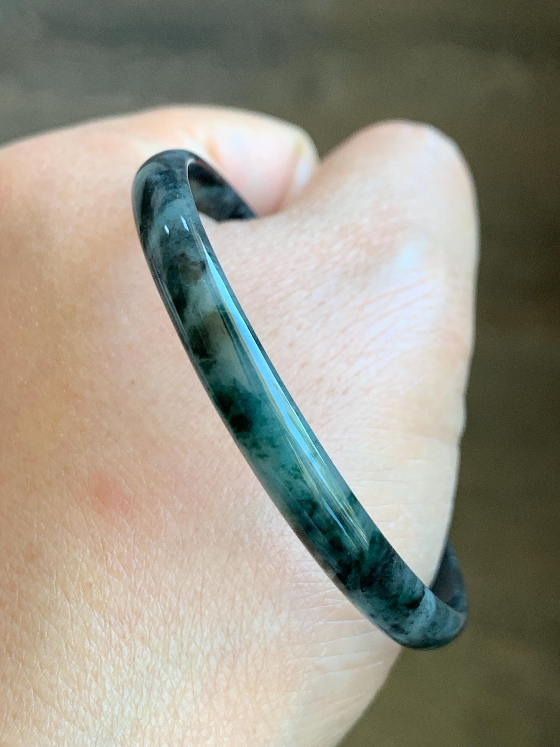 Certified Natural Grade A Guatemalan Icy Translucent Dark Teal Blue Wuji Marbled Jadeite Slim Bangle Bracelet 52.2mm 8g 天然冰危蓝乌鸡细款翡翠手镯 7098