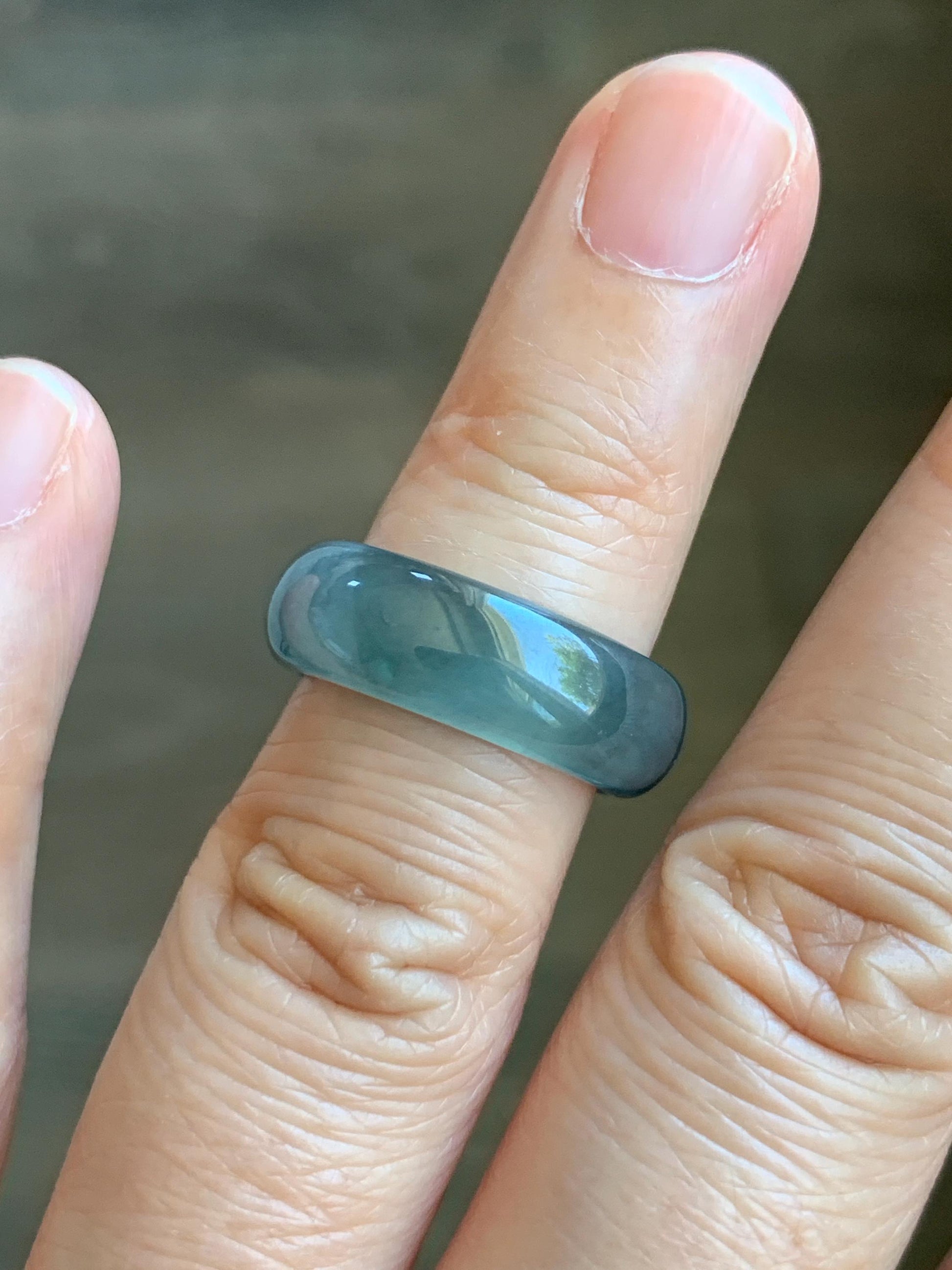 Natural Grade A Guatemalan Icy Translucent Gelatinous Dark Wuji Jade Jadeite Band Ring Size 4.75 US 天然冰胶危乌鸡翡翠戒圈 WWJ150D