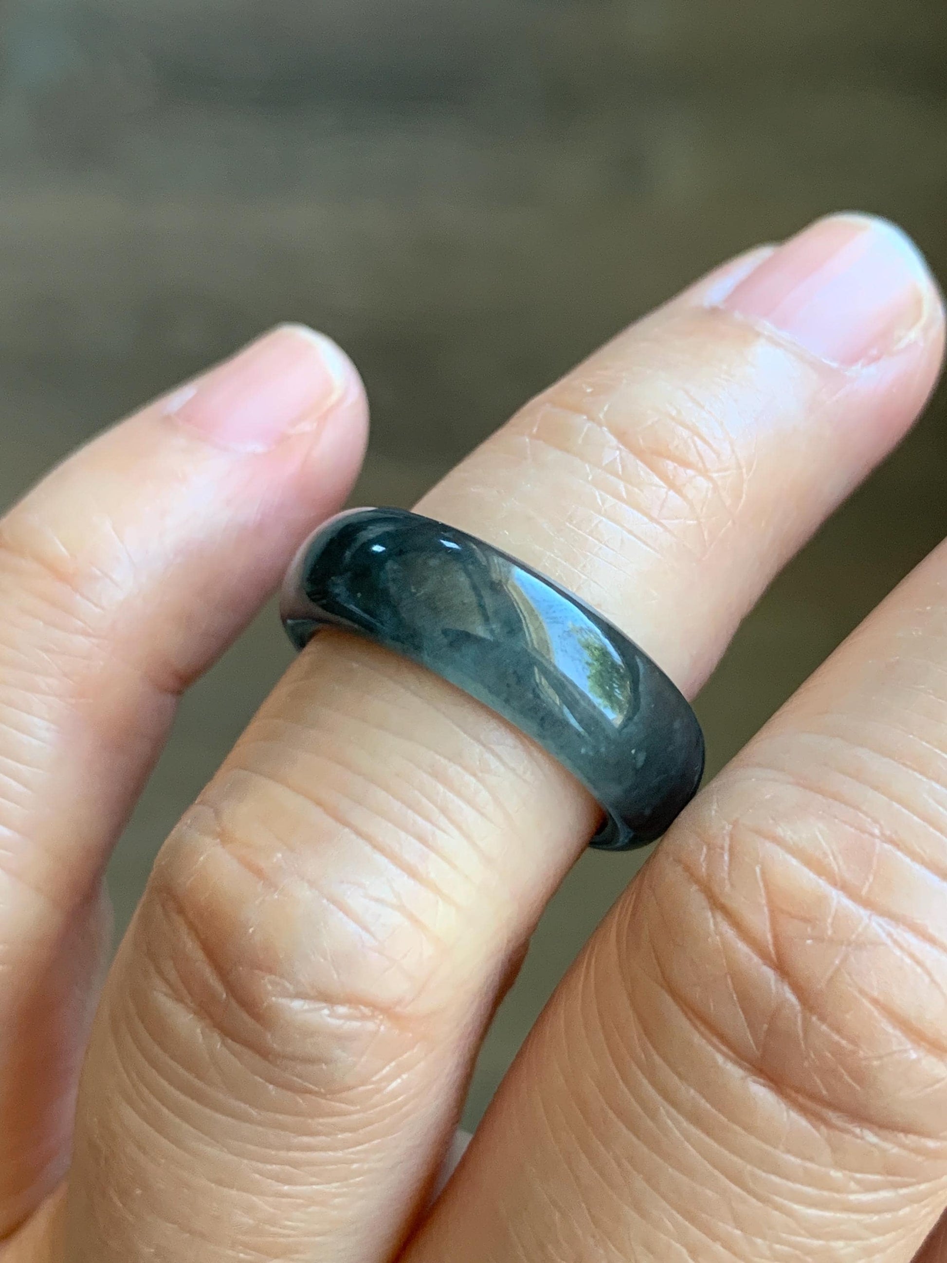 Natural Grade A Guatemalan Icy Translucent Gelatinous Dark Wuji Jade Jadeite Band Ring Size 4.75 US 天然冰胶危乌鸡翡翠戒圈 WWJ150C