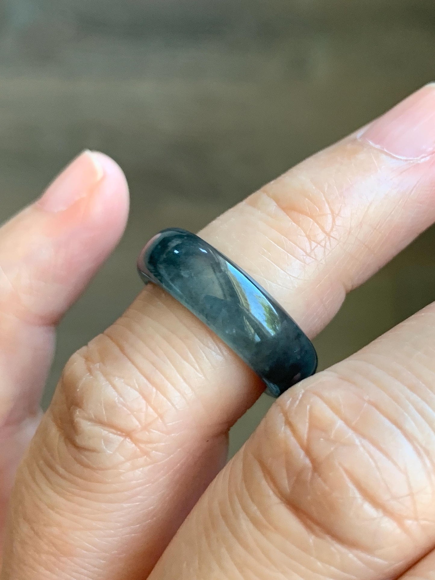Natural Grade A Guatemalan Icy Translucent Gelatinous Dark Wuji Jade Jadeite Band Ring Size 4.75 US 天然冰胶危乌鸡翡翠戒圈 WWJ150C
