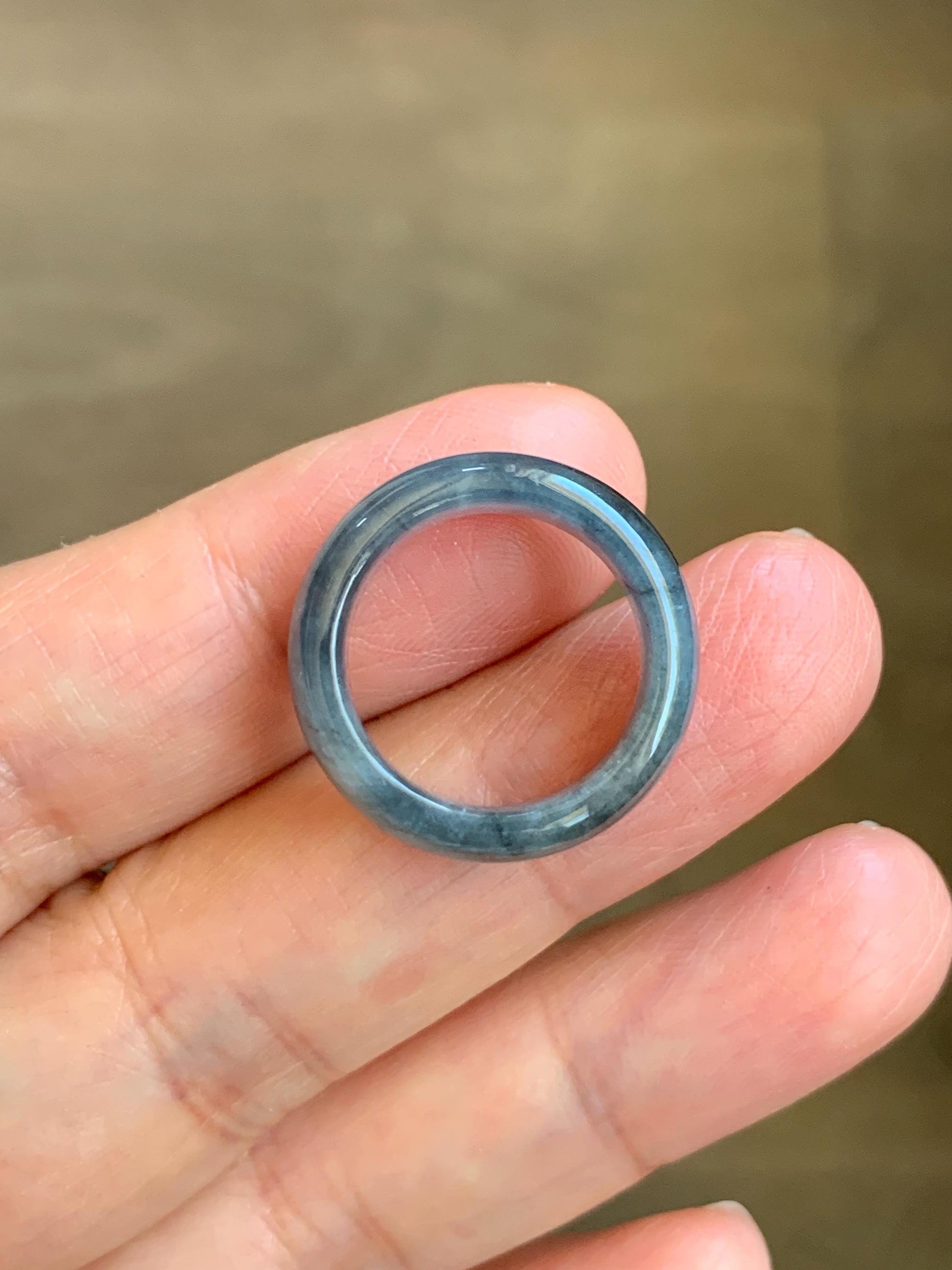 Natural Grade A Guatemalan Icy Translucent Gelatinous Dark Wuji Jade Jadeite Band Ring Size 4.75 US 天然冰胶危乌鸡翡翠戒圈 WWJ150A