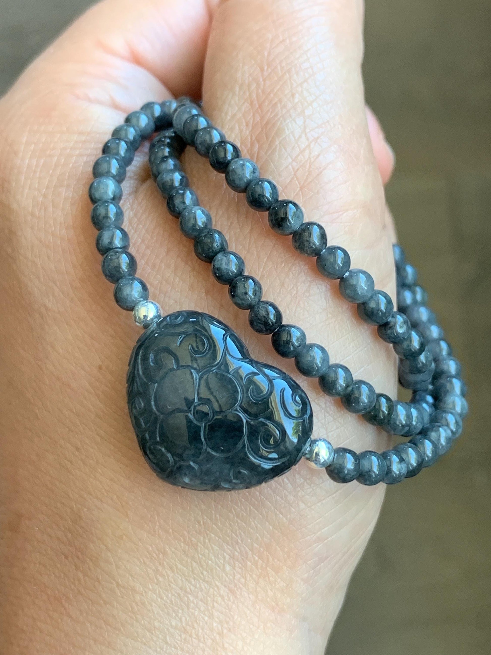 Natural Grade A Icy Translucent Wuji Jade Jadeite Engraved Heart Beaded Necklace Sterling Silver 4mm 18" 20g 天然冰胶乌鸡翡翠爱心珠项链 WJA18