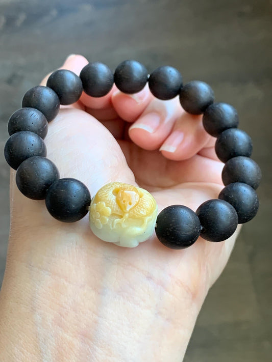 Natural Grade A Icy Translucent Yellow Marbled Jadeite Carved Snake Cherry Blossom Barrel Bead Beaded Bracelet 8" 天然黄飘花翡翠蛇梅花桶珠木珠手串 HUS129