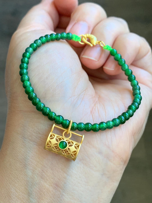 Natural Grade A Guatemalan Icy Green Jadeite Petite Beads 24K Gold Ruyi Bead Beaded Bracelet 3.8mm 7” 5g 天然冰危绿翡翠小珠足金如意3D珠手串