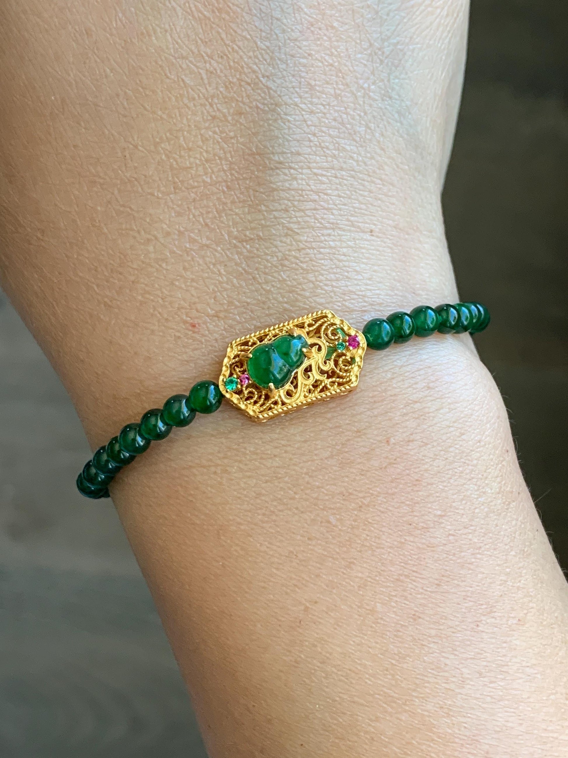 Natural Grade A Guatemalan Icy Green Jade Jadeite Petite Beads Gourd Charm Beaded Bracelet 3.8mm 6.75” Sterling Silver 天然冰危绿翡翠小圆珠葫芦潘多拉手串 CWH