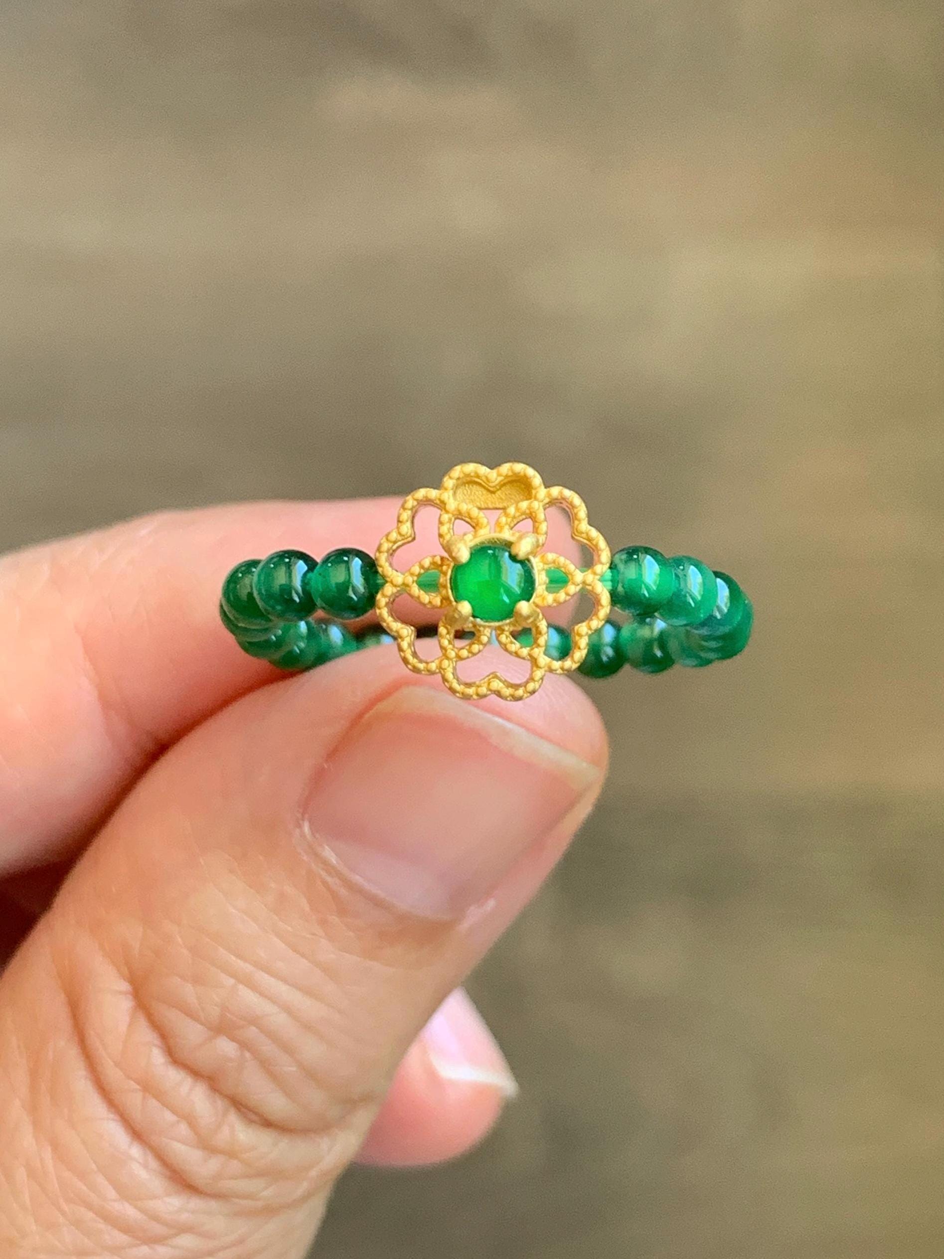 Natural Guatemalan Icy Translucent Vibrant Green Jade Jadeite Petite Beads Floral Charm Beaded Band Ring Size 6.75 US 天然冰危绿翡翠小珠潘多拉戒圈 WLJ-P