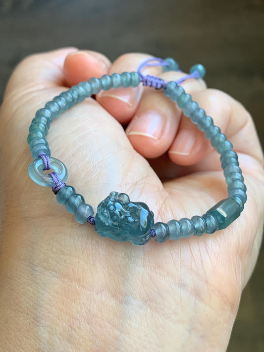Natural Guatemalan Icy Highly Translucent Gelatinous Aegean Blue Jadeite Pixiu Flat Beads Beaded Bracelet 6.75" 8g 天然高冰危蓝莓翡翠貔貅算盘珠手串 GWL294