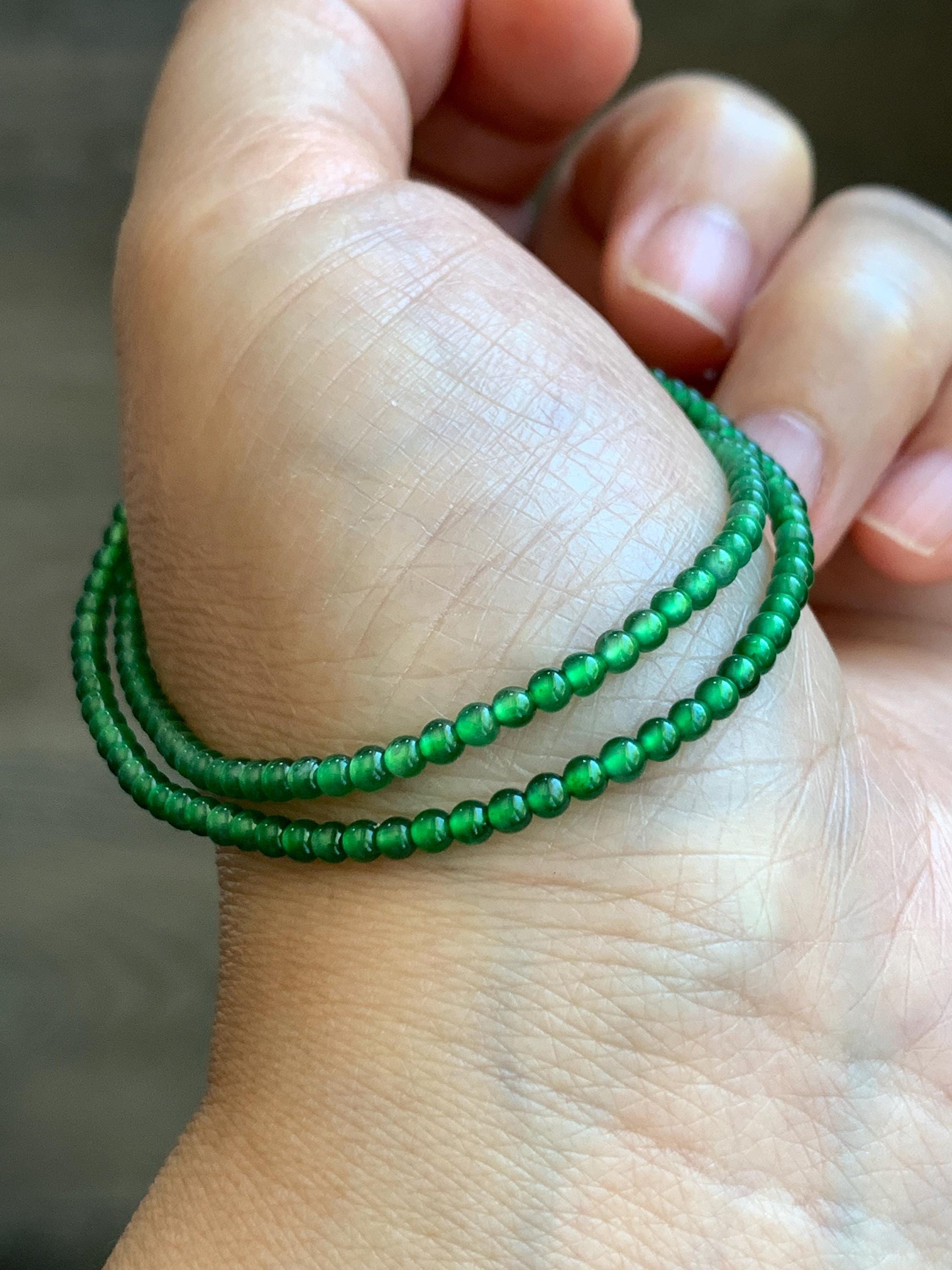 Natural Grade A Guatemalan Icy Highly Translucent Green Jadeite Petite Beads Beaded Bracelet 7” 2.6mm 3g 天然高冰危绿翡翠小卡圆珠手串 XWS330