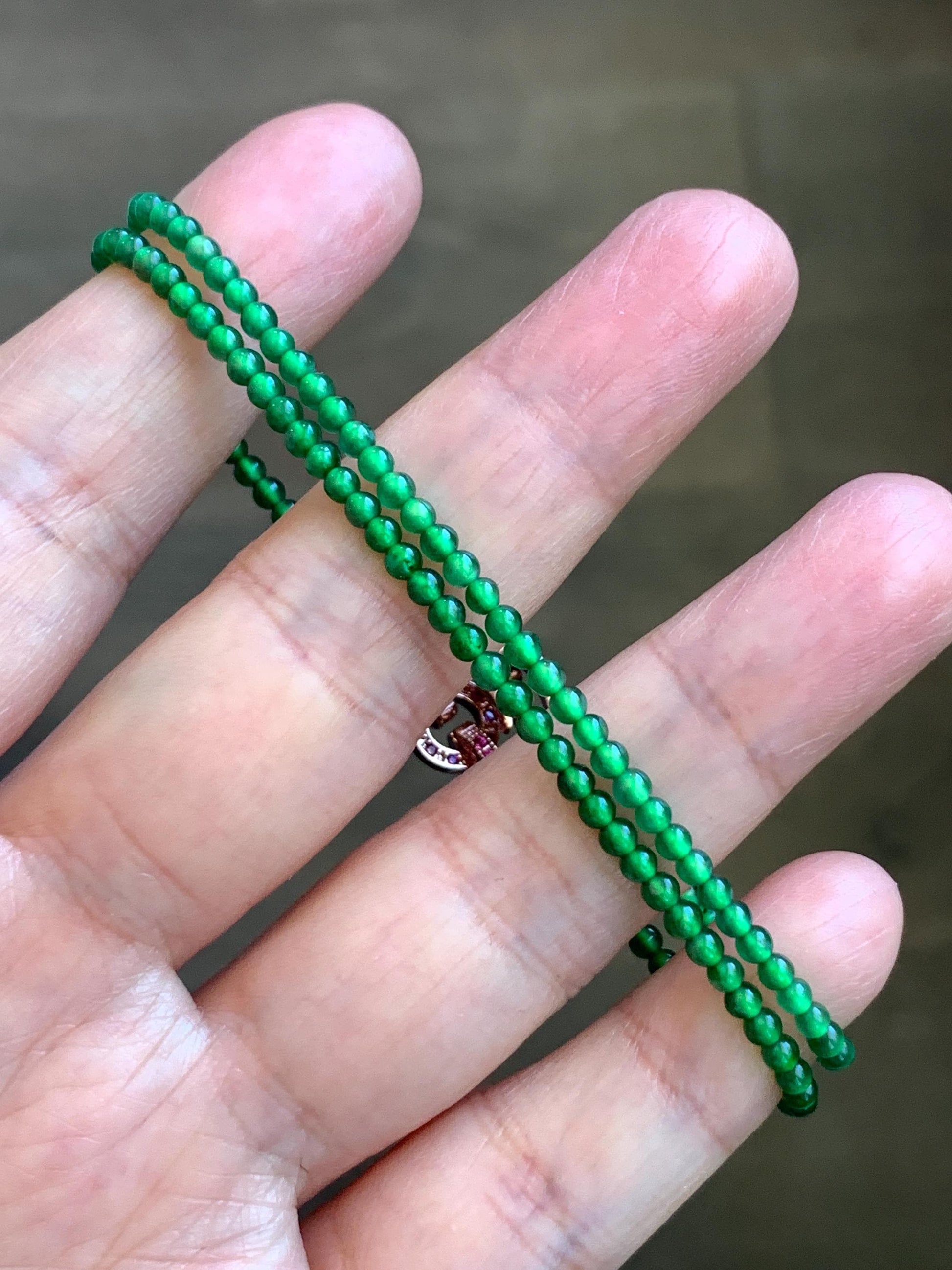 Natural Grade A Guatemalan Icy Highly Translucent Green Jadeite Petite Beads Beaded Bracelet 7” 2.6mm 3g 天然高冰危绿翡翠小卡圆珠手串 XWS330