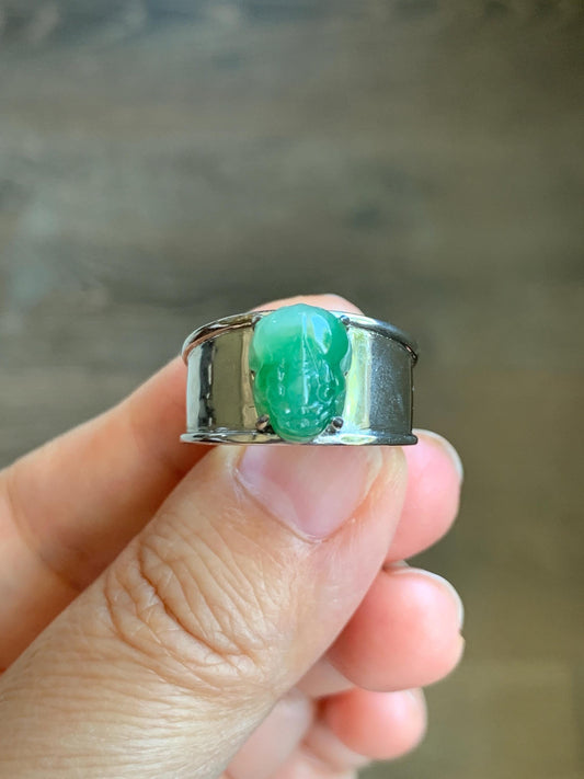 Certified Natural Grade A Icy Translucent Green Marbled Jadeite Pixiu Wide Band Ring Sterling Silver size 7.5 US 7.7g 天然冰胶飘绿花翡翠貔貅银镶宽版戒指 9448