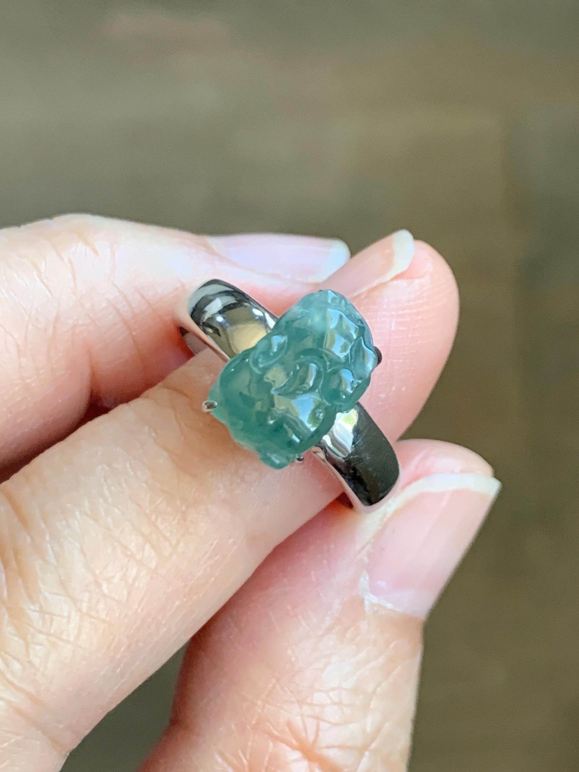 Certified Natural Grade A Guatemalan Icy Translucent Dusty Teal Green Jadeite Pixiu Ring Sterling Silver size 7 US 4.5g 天然冰胶危蓝绿翡翠貔貅银镶戒指 9447
