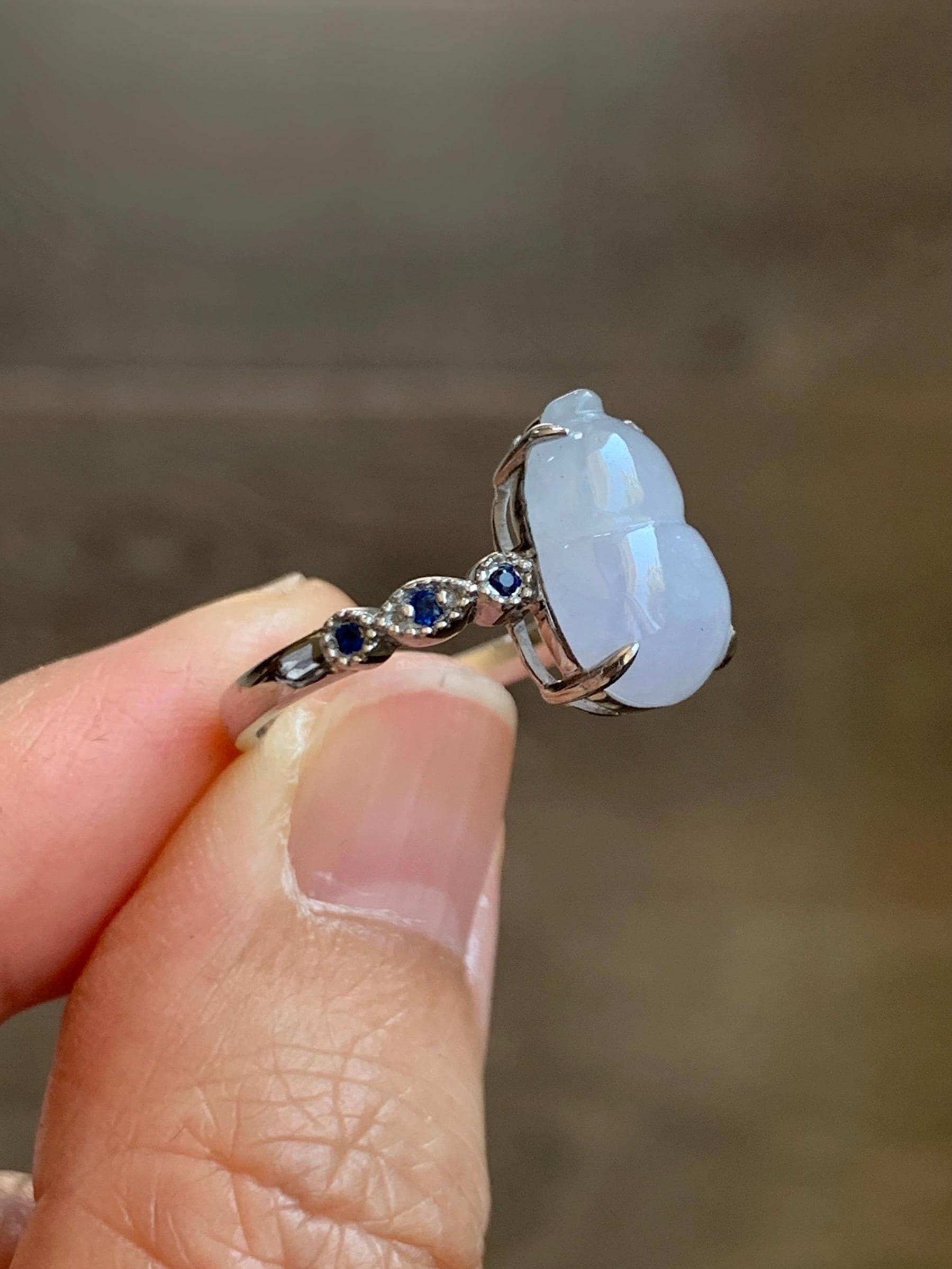 Certified Natural Grade A Icy Translucent Gelatinous Pastel Lavender Jadeite Gourd Hulu Ring Sterling Silver size 7 US 天然冰胶淡紫翡翠葫芦镶嵌戒指 9444