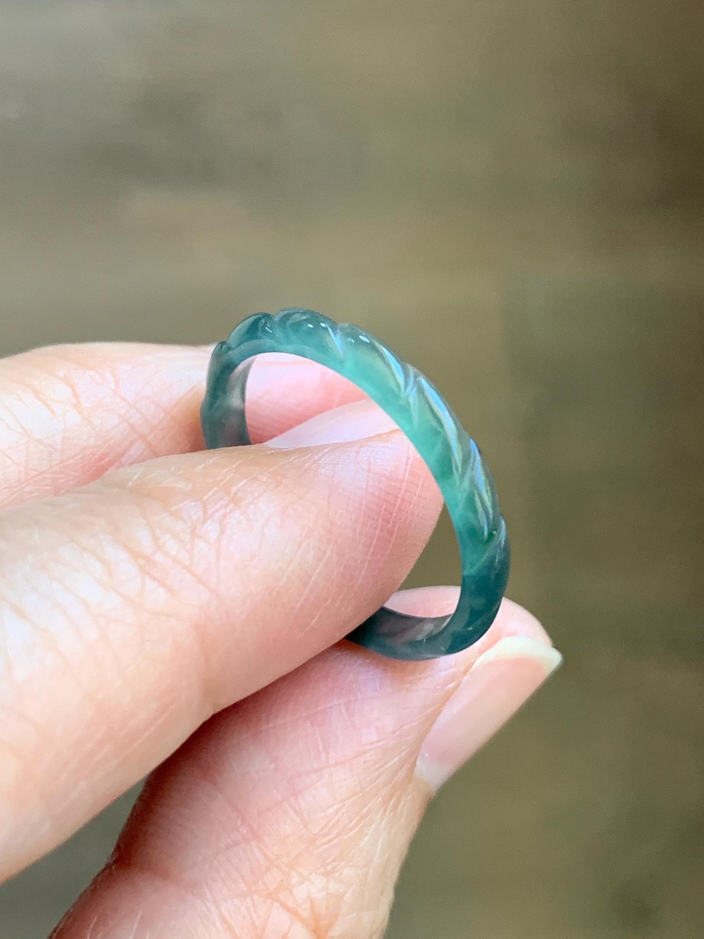 Natural Grade A Guatemalan Icy Highly Translucent Dark Teal Green Jade Jadeite Carved Braid Band Ring Size 9 US 天然冰危深蓝绿翡翠麻花戒圈 MHJ55C