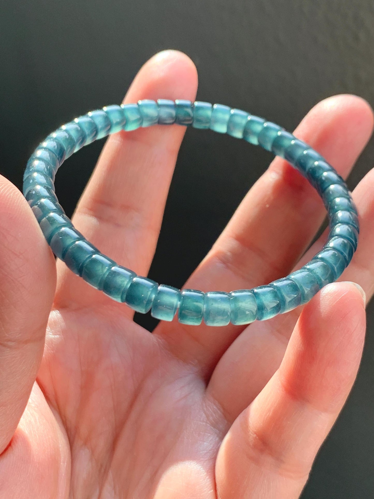 Natural Guatemalan Icy Highly Translucent Gelatinous Teal Blue Jade Jadeite Flat Barrel Beads Beaded Bracelet 7.25” 14g 天然冰危篮翡翠桶珠手串 WLPZ320