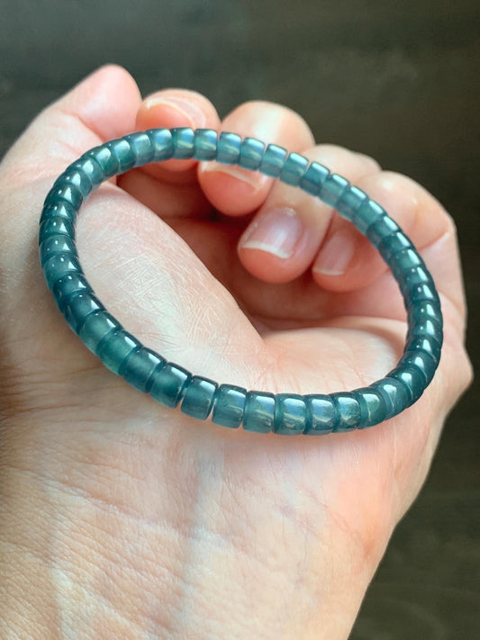 Natural Guatemalan Icy Highly Translucent Gelatinous Teal Blue Jade Jadeite Flat Barrel Beads Beaded Bracelet 7.25” 14g 天然冰危篮翡翠桶珠手串 WLPZ320
