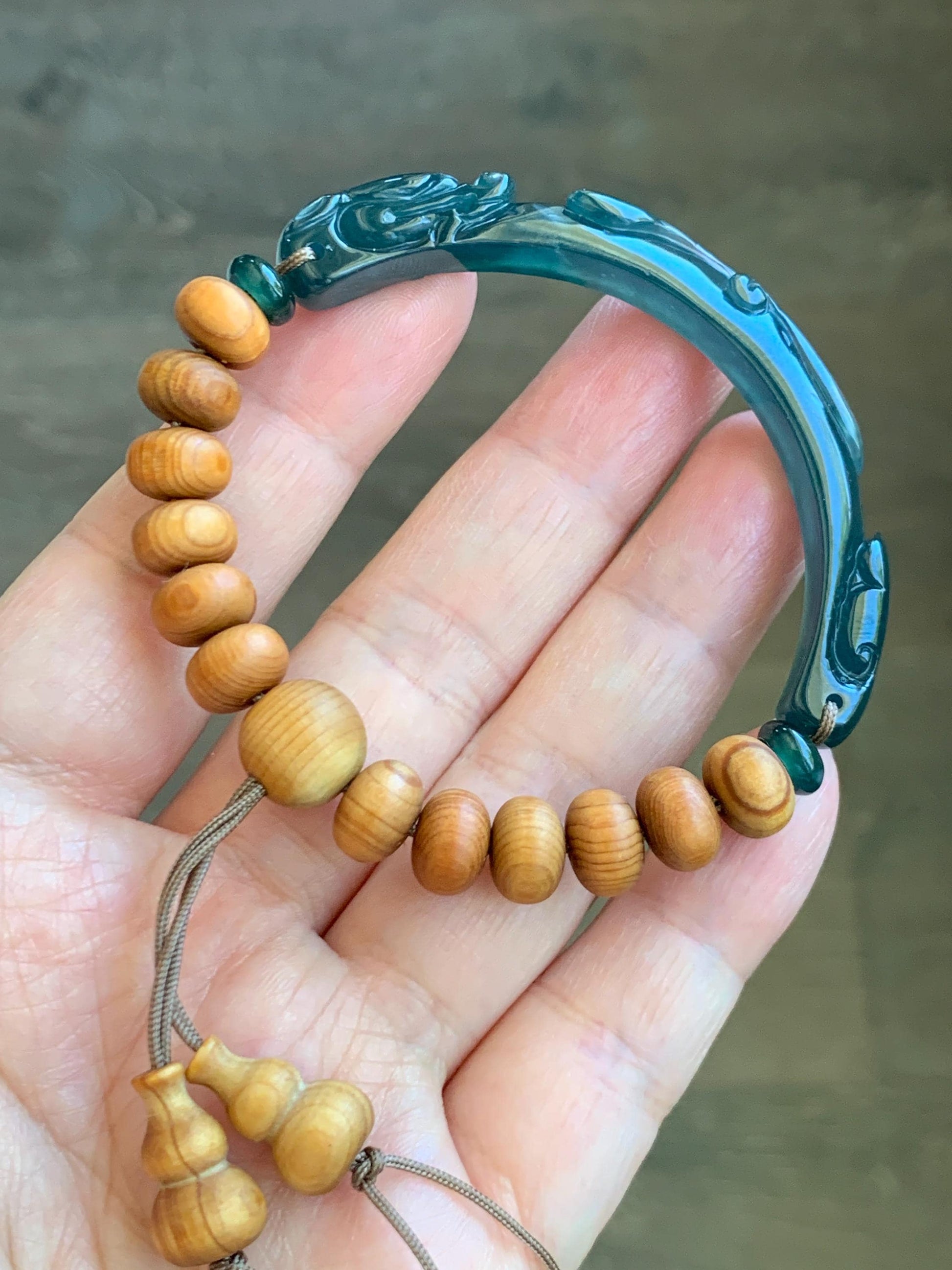 Natural Grade A Guatemalan Icy Translucent Dark Teal Blue Jadeite Dragon Hook Cuff Wood Beads Beaded Bracelet 6.75" 天然高冰危龙钩手牌木珠手串 GWN250