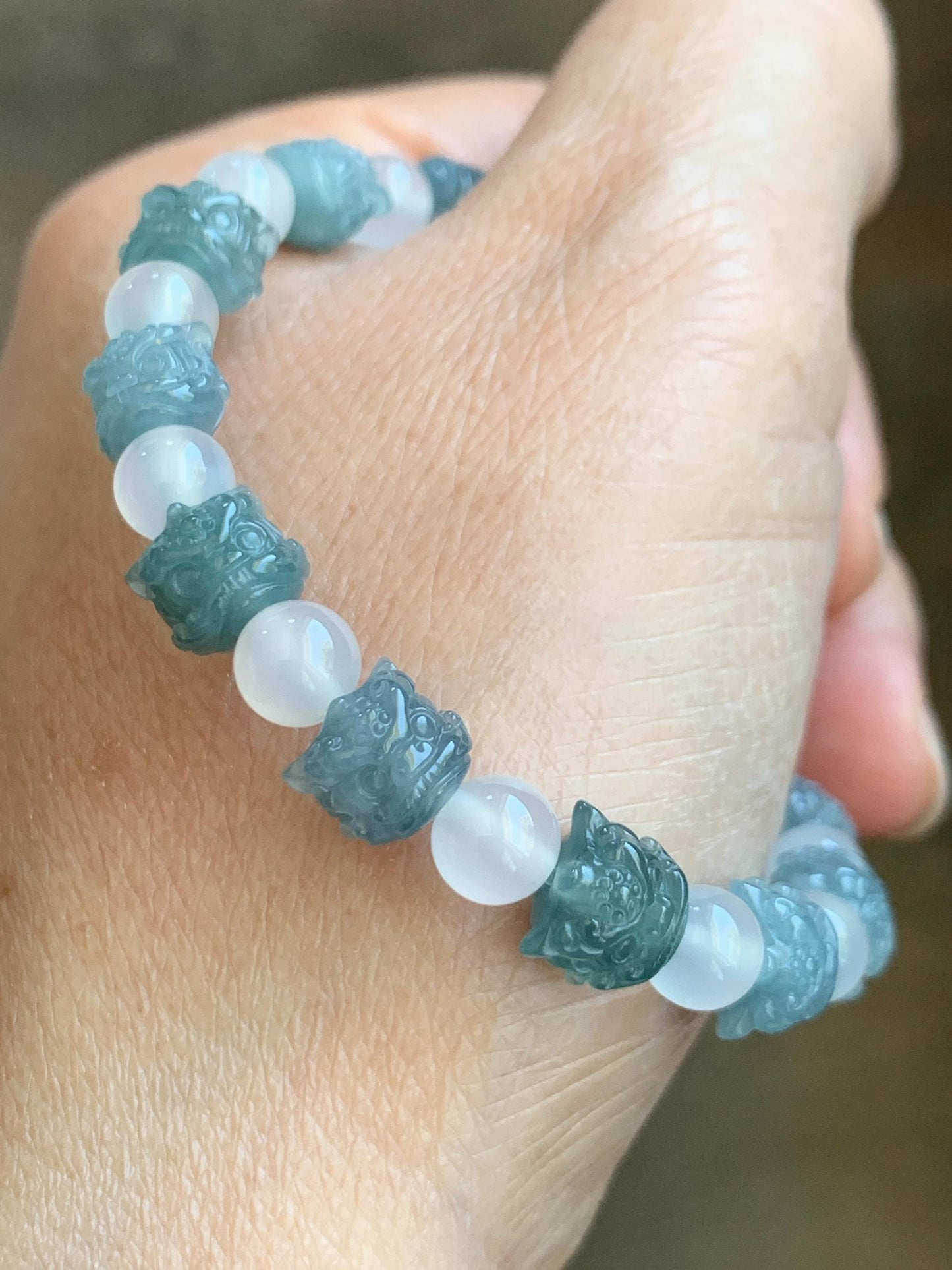 Natural Grade A Guatemalan Icy Translucent Gelatinous Blue Jadeite Carved Dancing Lion Heads Beaded Bracelet 6.5” 13g 天然冰危篮翡翠醒狮珠手串 XSZ440