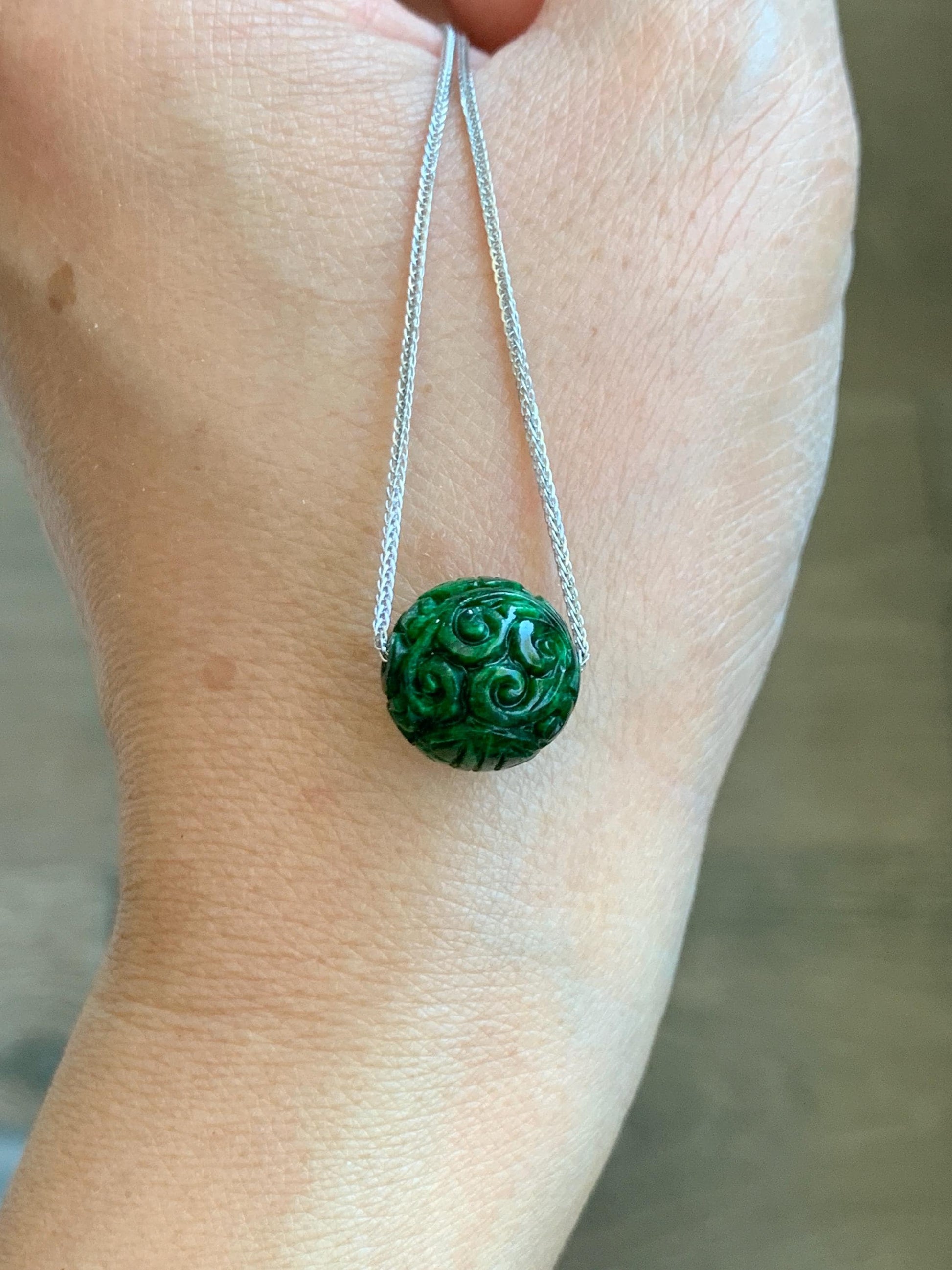 Certified Natural Grade A Icy Green Jade Jadeite Engraved Bead Sphere Pendant Sterling Silver Necklace Adjustable 17” 天然绿花青翡翠仿古雕单珠吊坠 2641