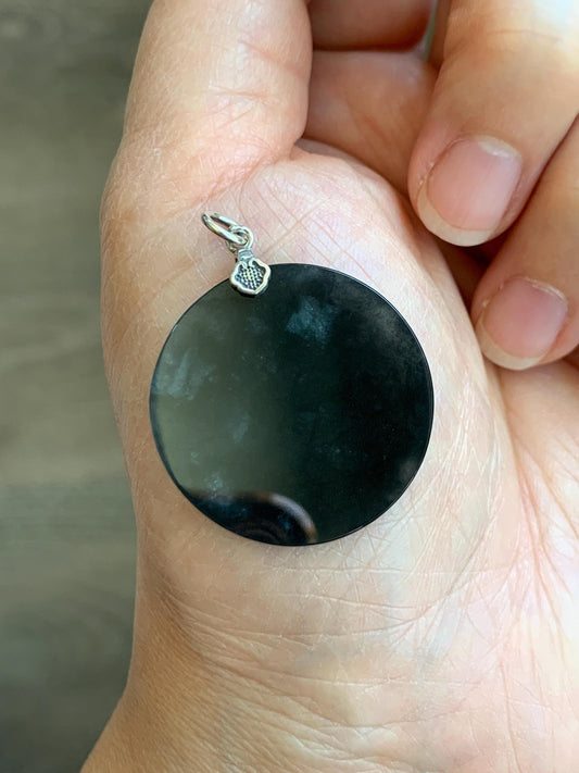 Natural Grade A Guatemalan Icy Highly Translucent Wuji Jadeite Round Disc Wu Shi Pai Amulet Pendant Sterling Silver 8g 天然冰危乌鸡翡翠无事牌吊坠 WWJ-R