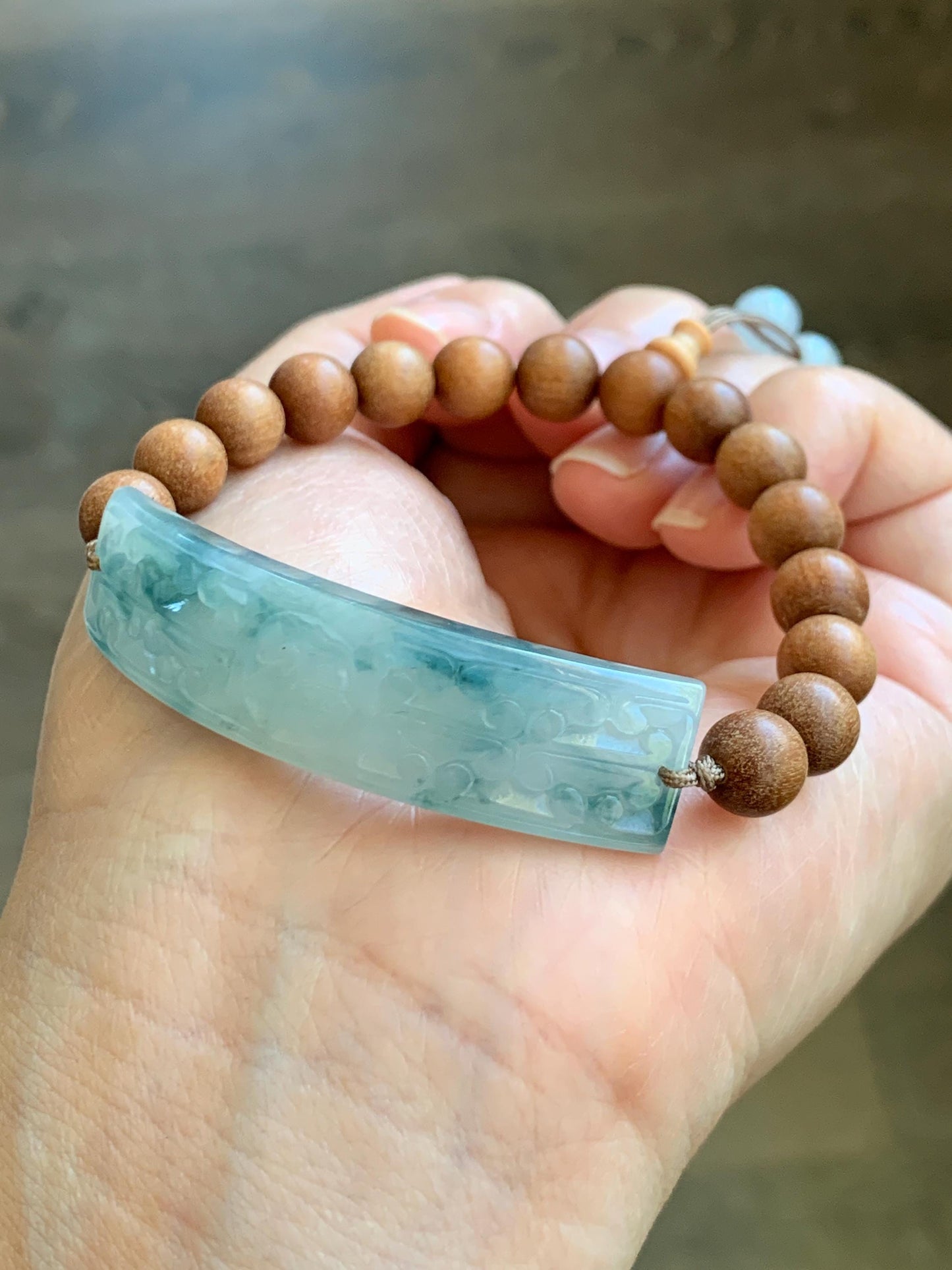 Natural Grade A Icy Translucent Gelatinous Pastel Blue Teal Blue Marbled Jadeite Cuff Wood Beads Beaded Bracelet 7.25" 天然冰胶蓝花翡翠手牌木珠手串 PLP250