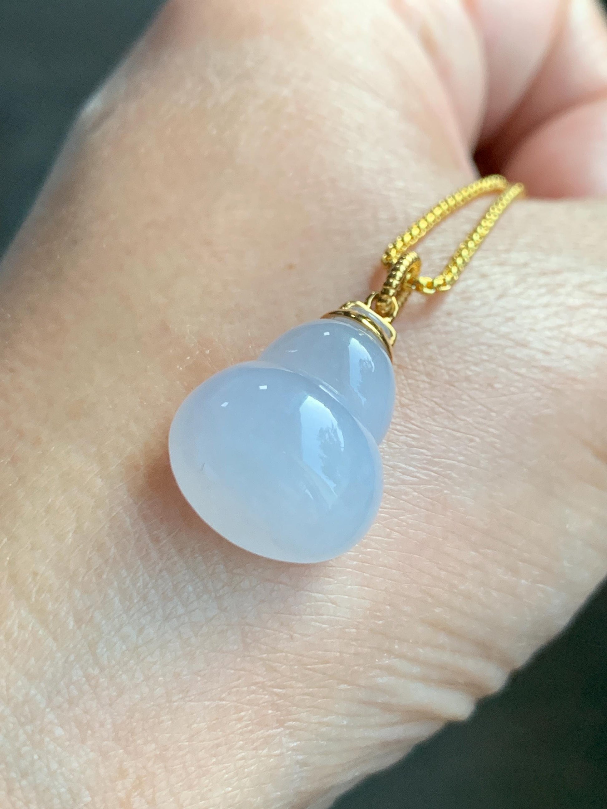 Certified Natural Grade A Icy Translucent Gelatinous Pastel Purple Jadeite Large Gourd Hulu Pendant 14K Yellow Gold 天然老种冰淡紫翡翠葫芦镶嵌吊坠 9452