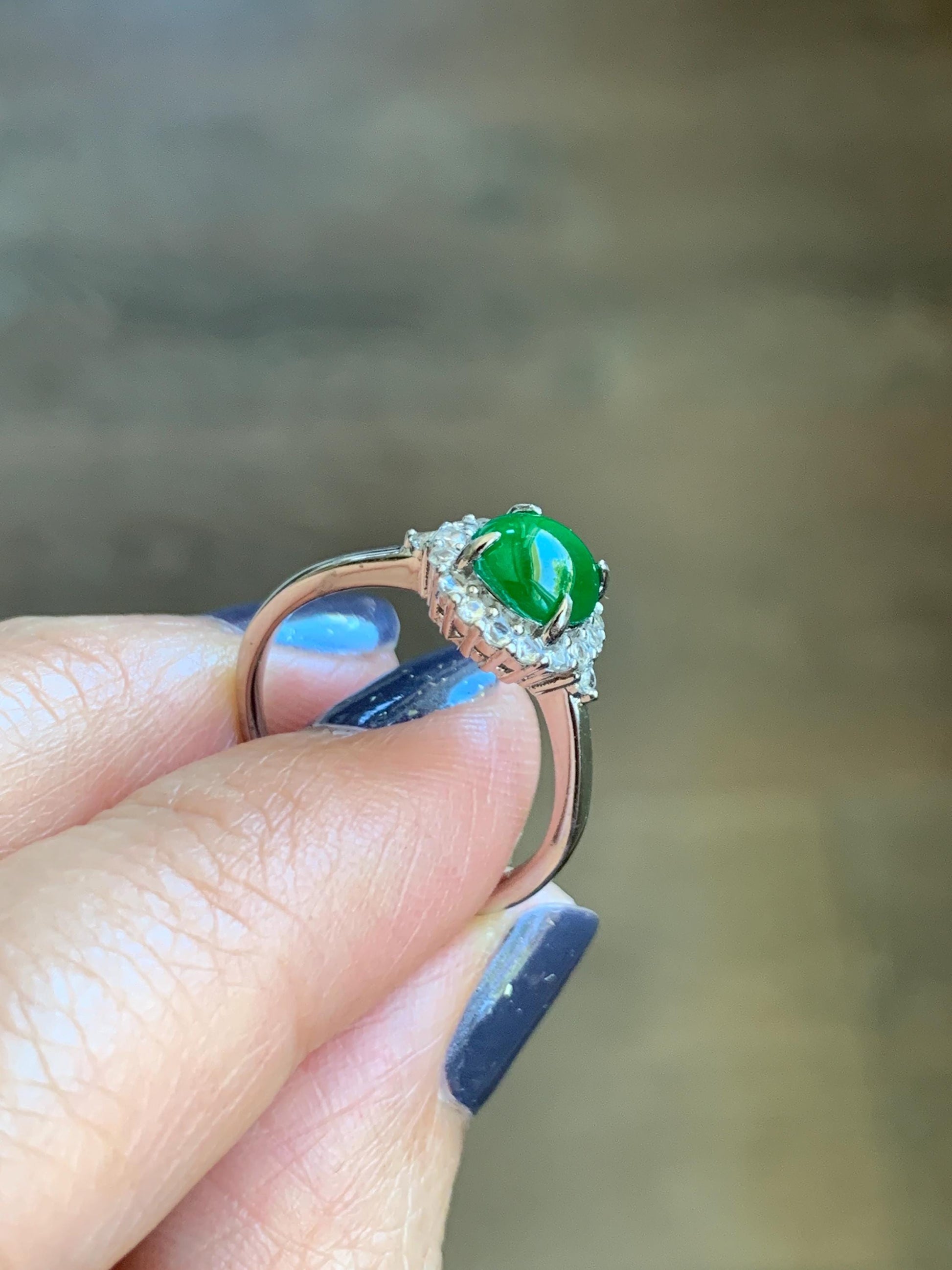 Natural Grade A Guatemalan Icy Translucent Vibrant Green Jadeite Halo Style Ring Sterling Silver Size Adjustable 天然冰危绿翡翠银镶戒指 WLH88