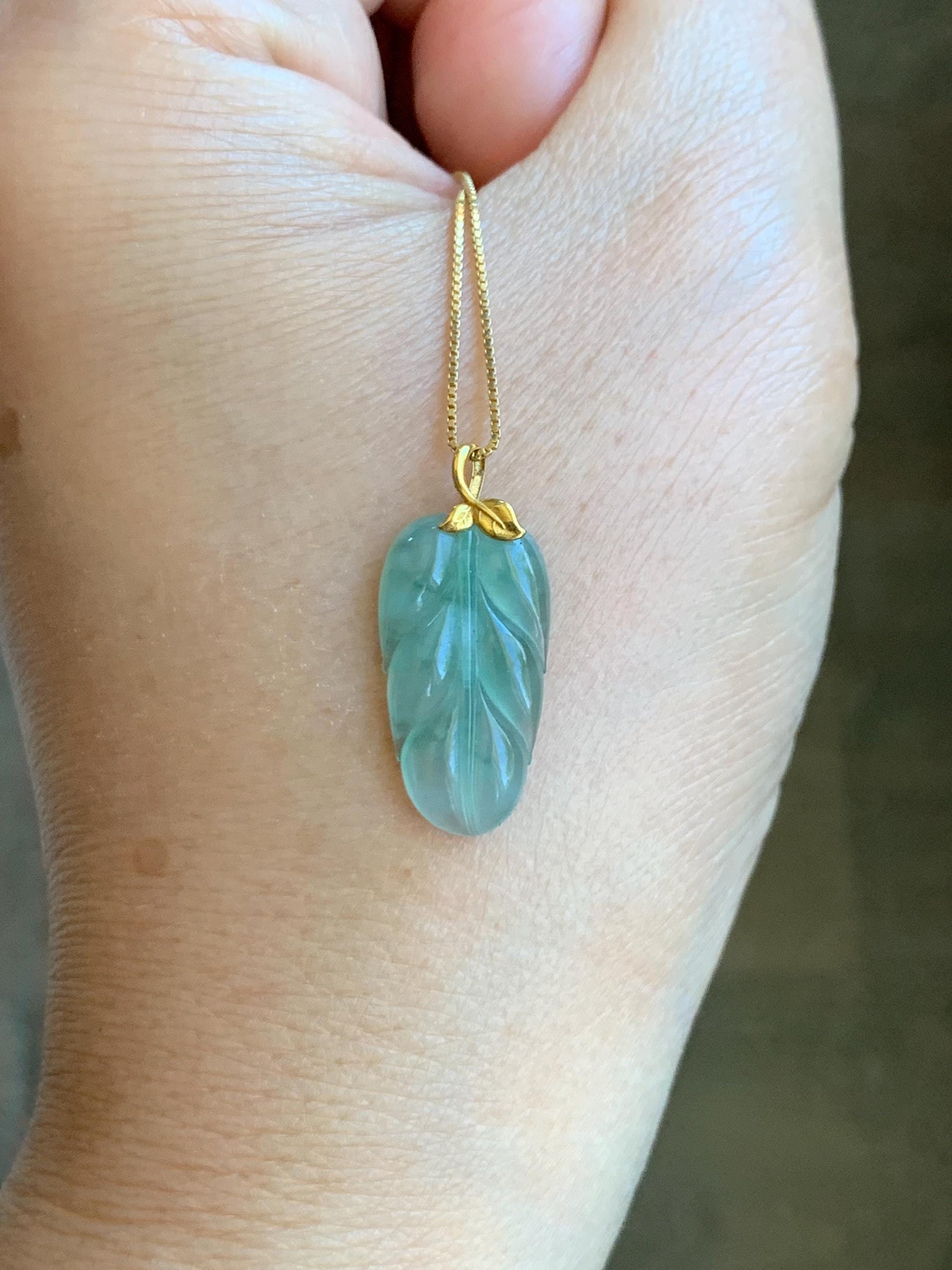 Natural Grade A Icy Highly Translucent Light Green Marbled Jade Jadeite Carved Leaf Petite Pendant 18K Yellow Gold 天然冰起光飘花翡翠大叶有成镶嵌小吊坠 XMY280