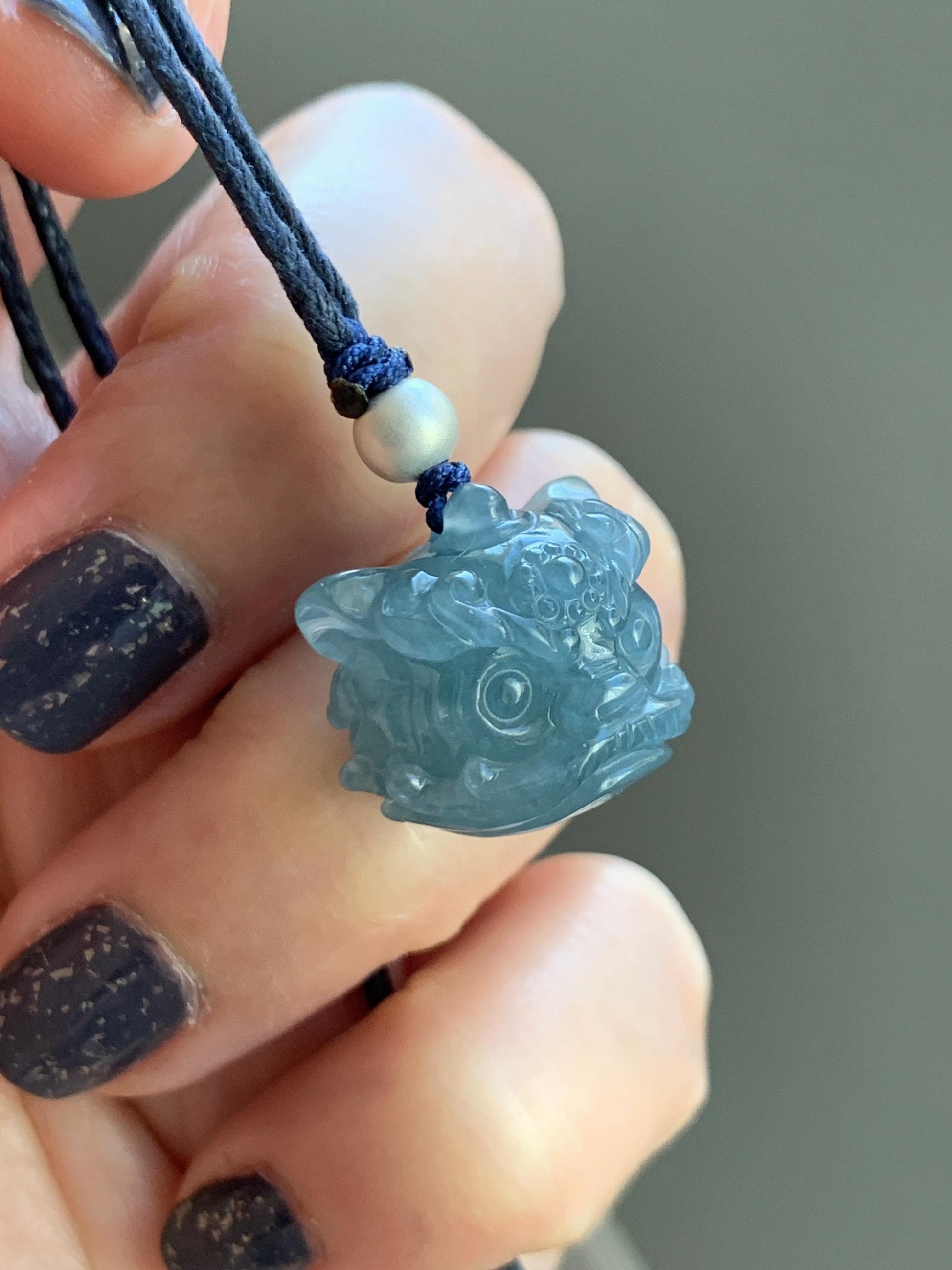 Natural Grade A Guatemalan Icy Highly Translucent Gelatinous Blue Jadeite Dancing Lion Pendant Rope Necklace 26” 8g 天然老种冰胶危蓝翡翠醒狮吊坠 WXS98