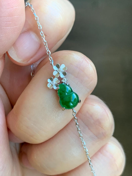 Natural Grade A Guatemalan Icy Translucent Vibrant Green Gourd Hulu Jadeite Flower Chain Bracelet Sterling Silver 6.5" 天然冰危绿翡翠葫芦梅花银手链 HGG160